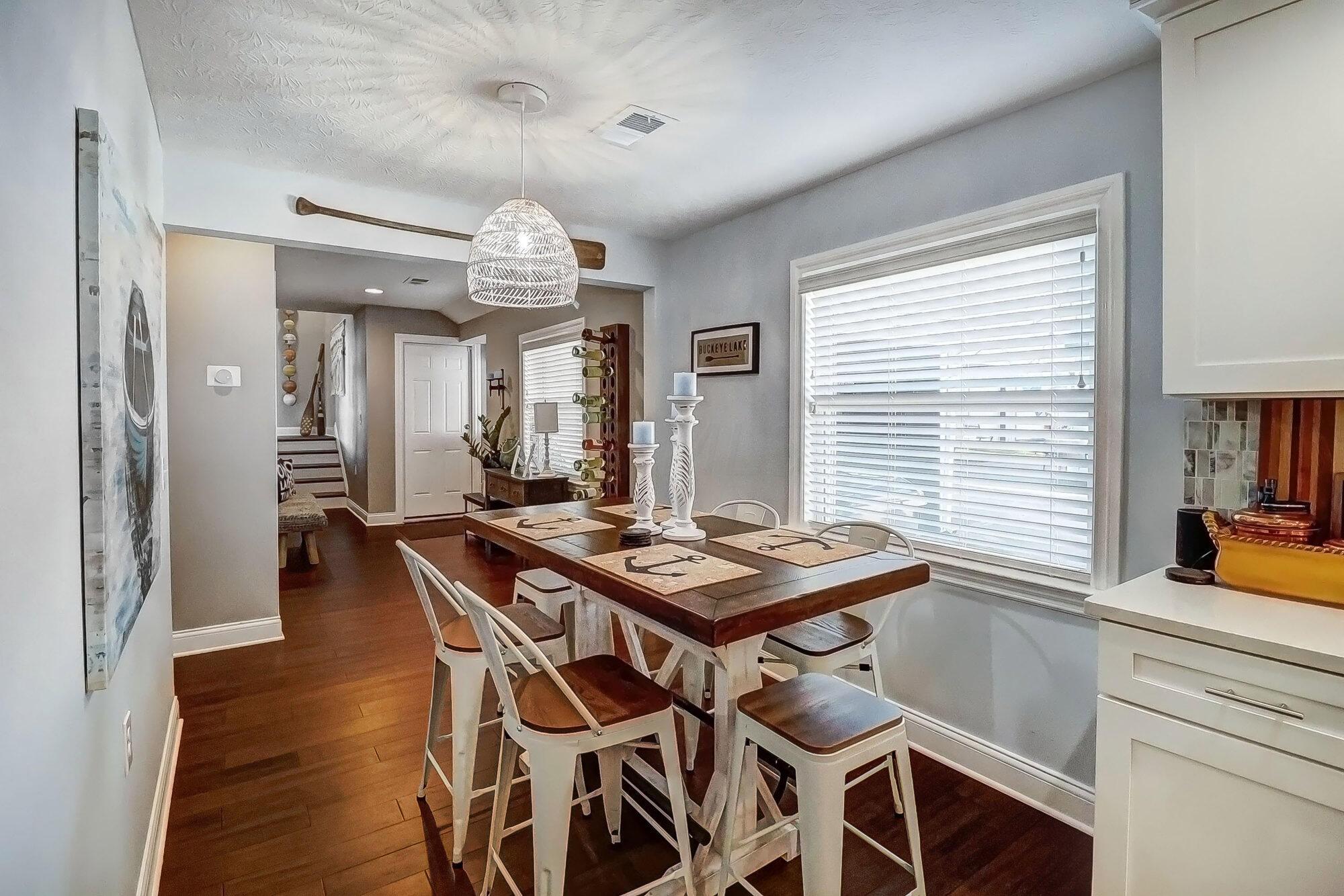 2805 Chautauqua Boulevard