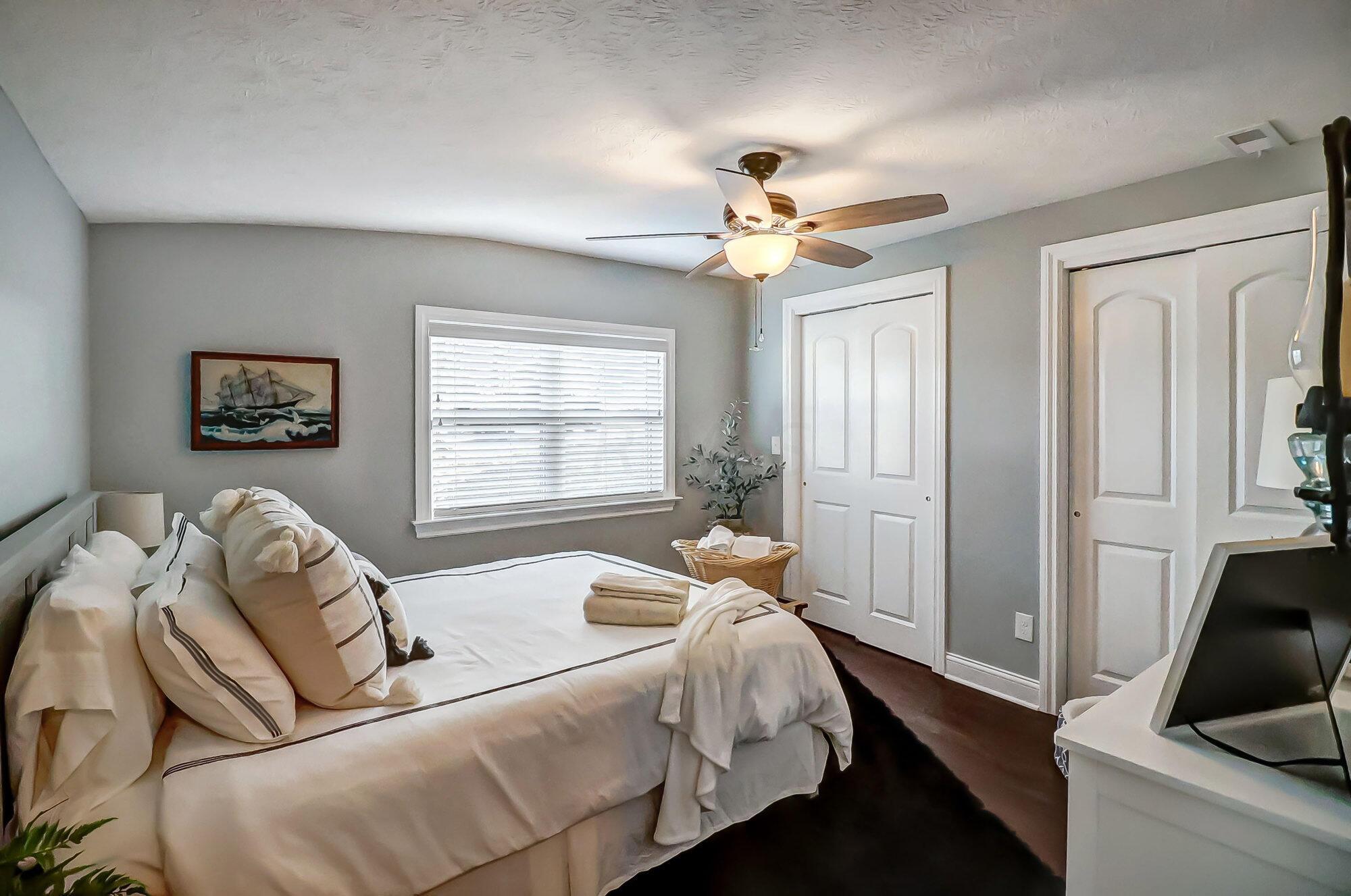 2805 Chautauqua Boulevard