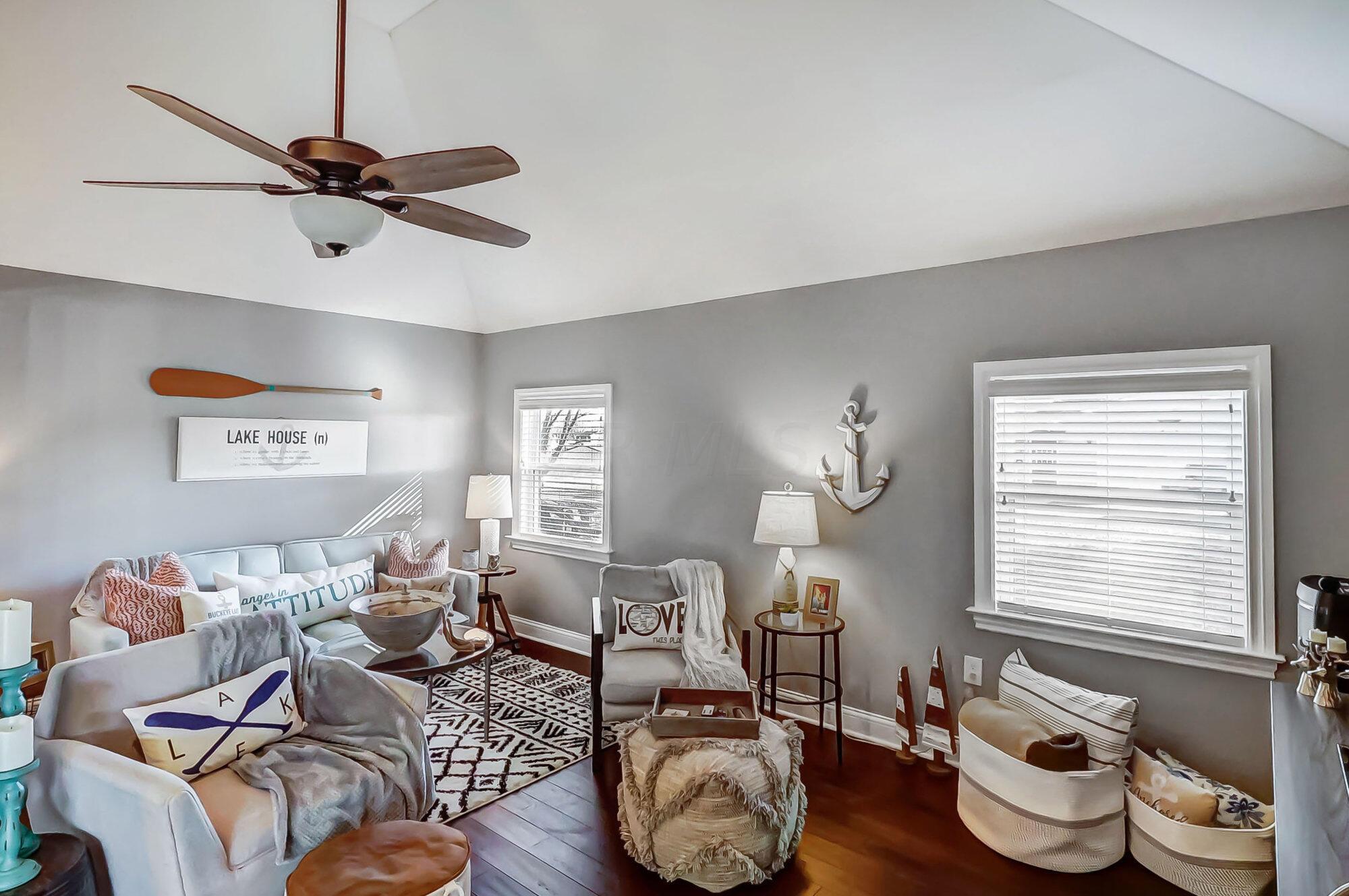 2805 Chautauqua Boulevard