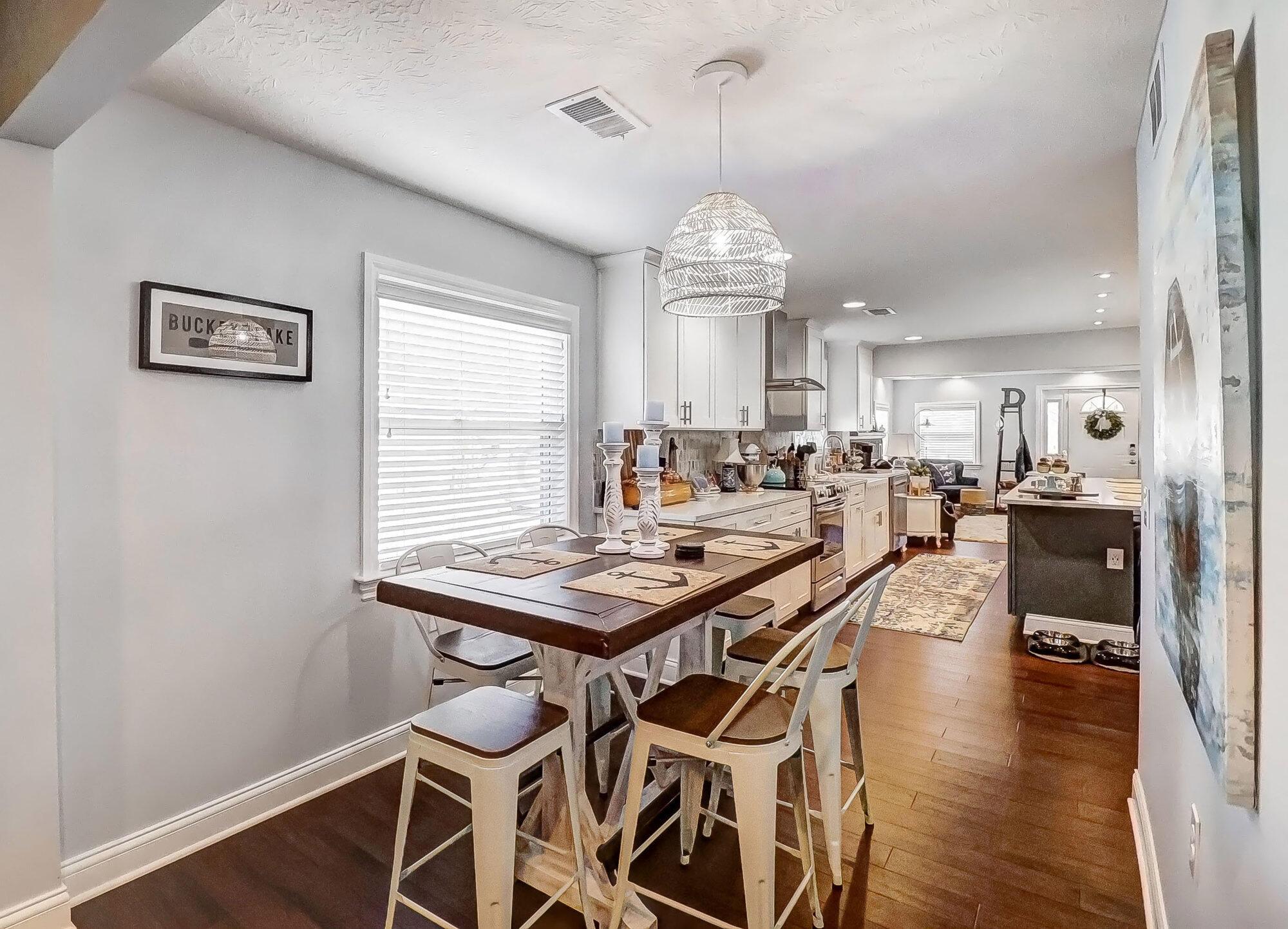 2805 Chautauqua Boulevard