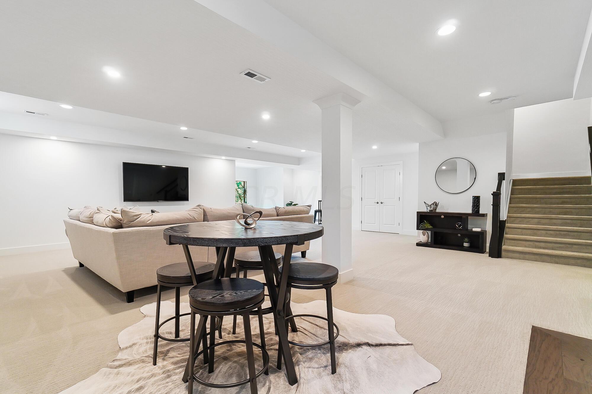 11304 Winterberry Drive