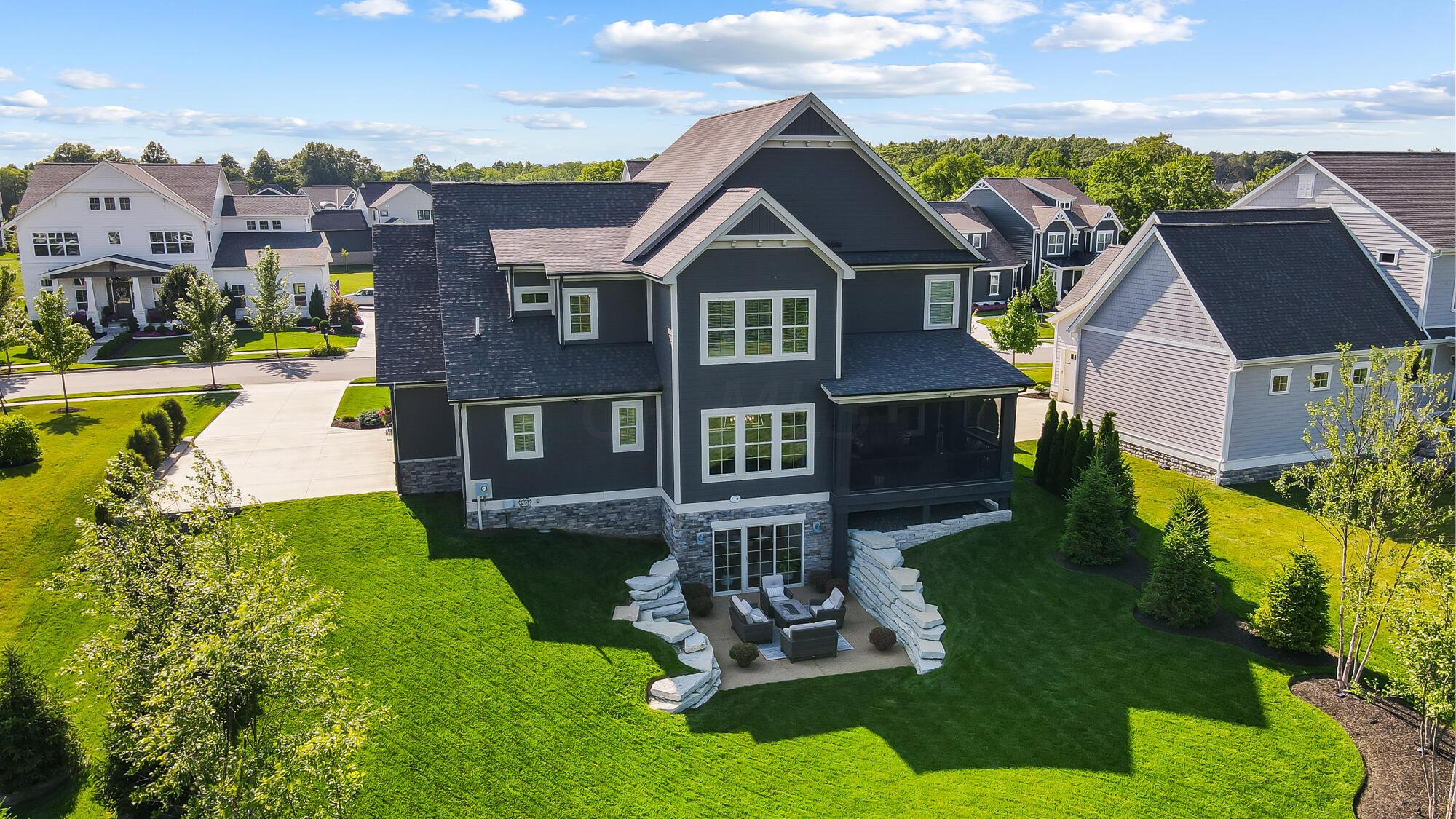 11304 Winterberry Drive