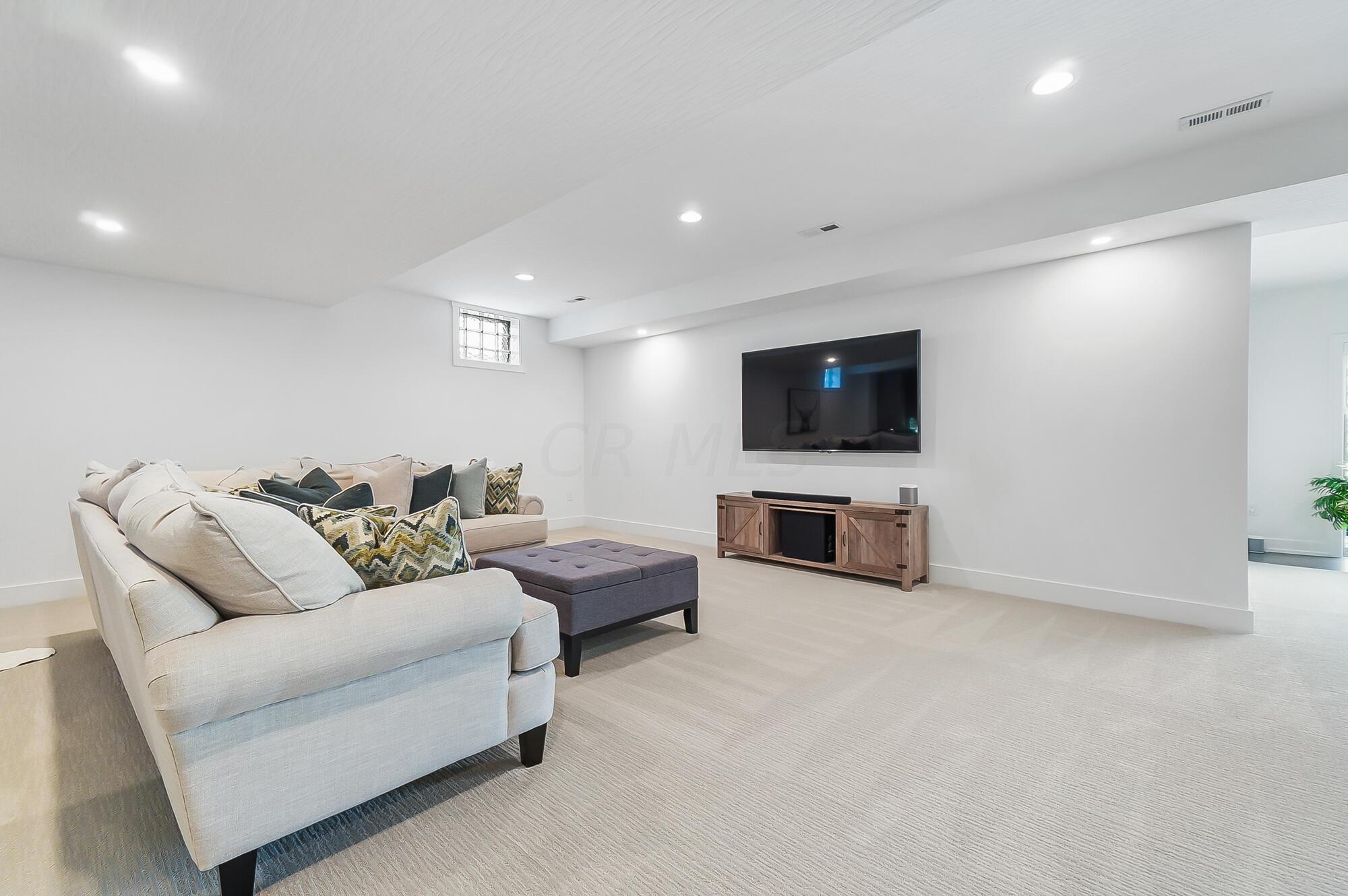11304 Winterberry Drive