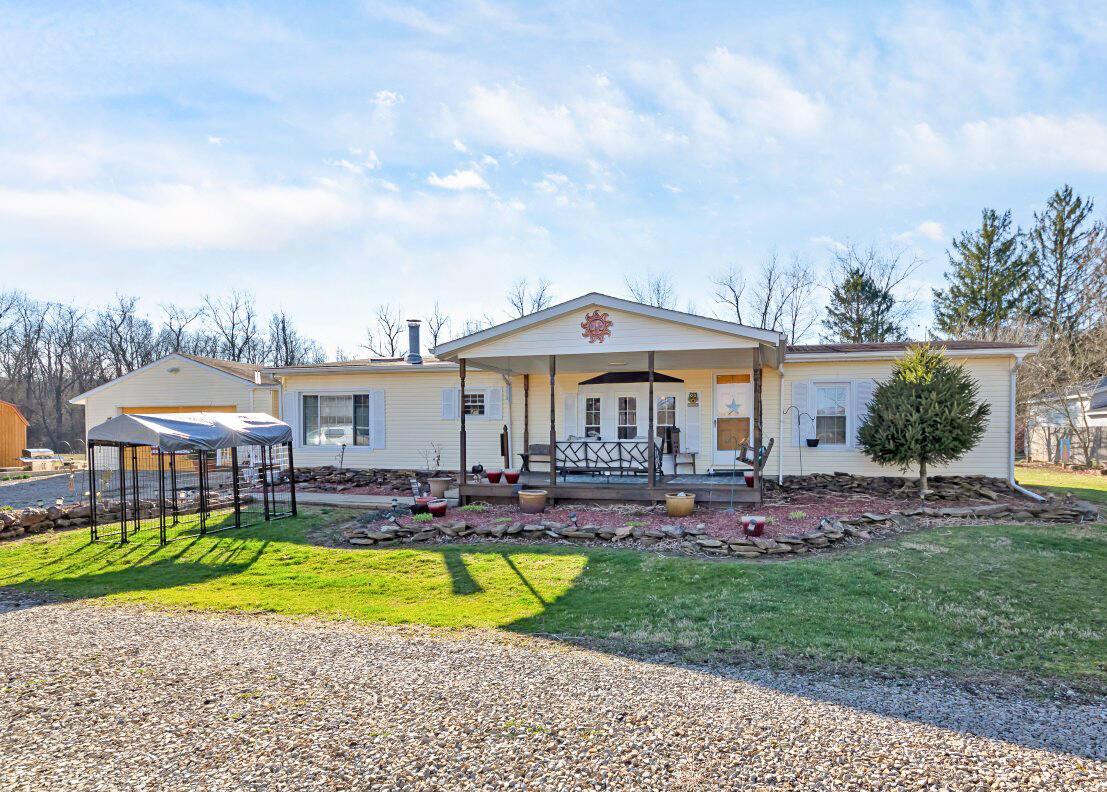 6562 Fallsburg Road NE