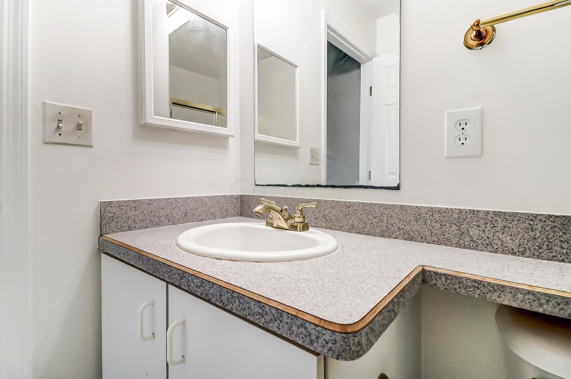 93 Olentangy Point, L