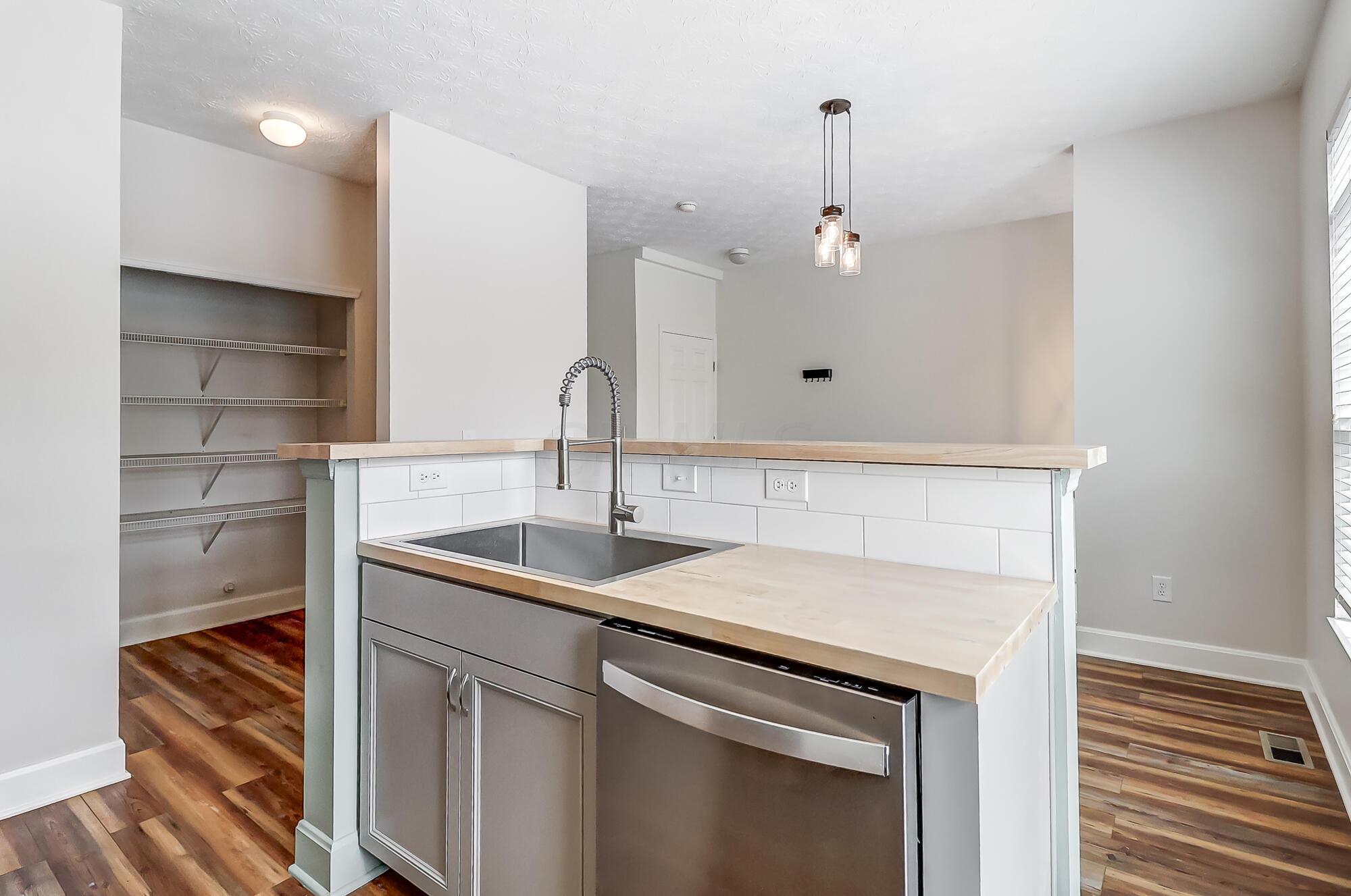 93 Olentangy Point, L