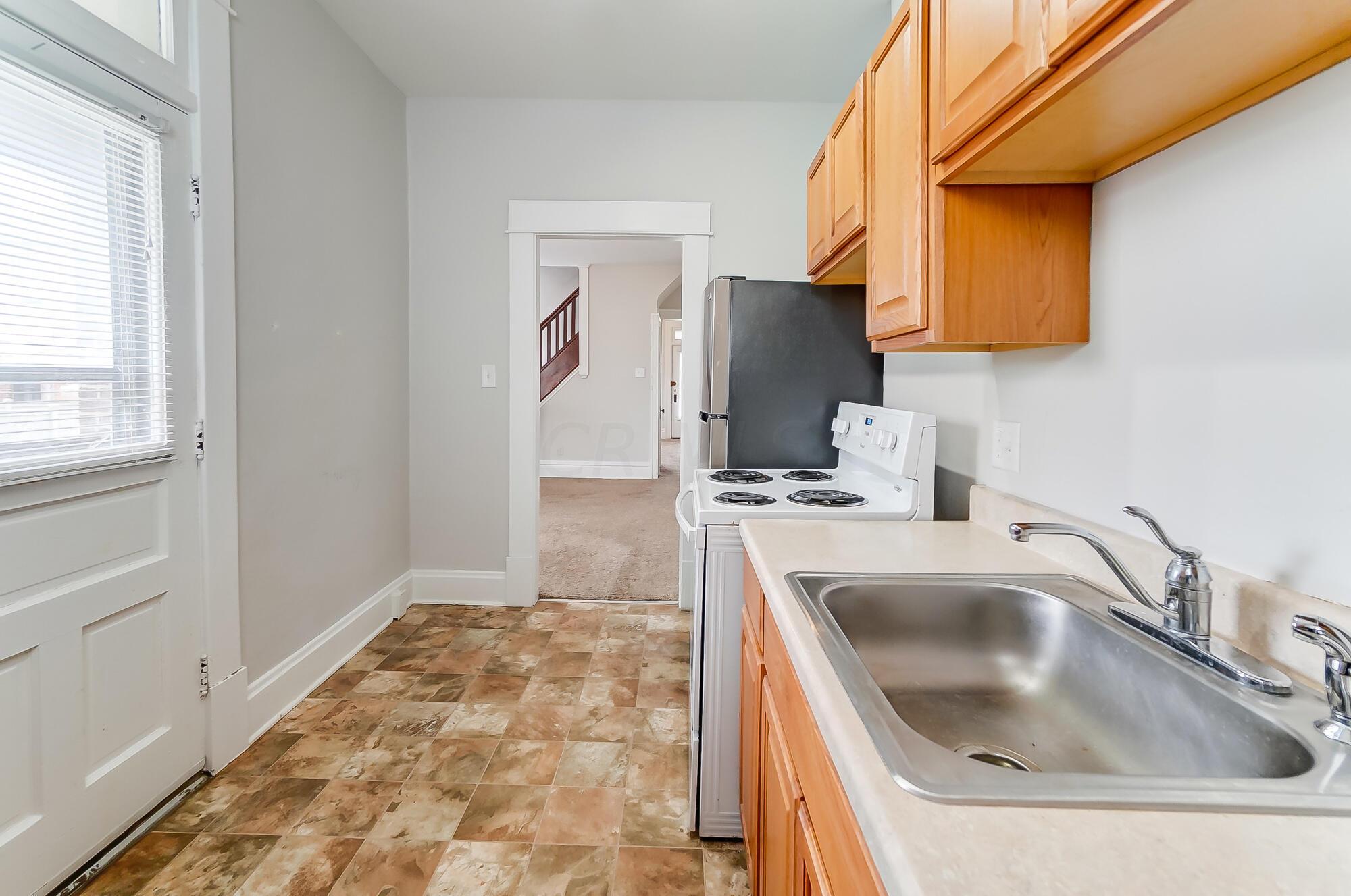 313-315 E Whittier Street