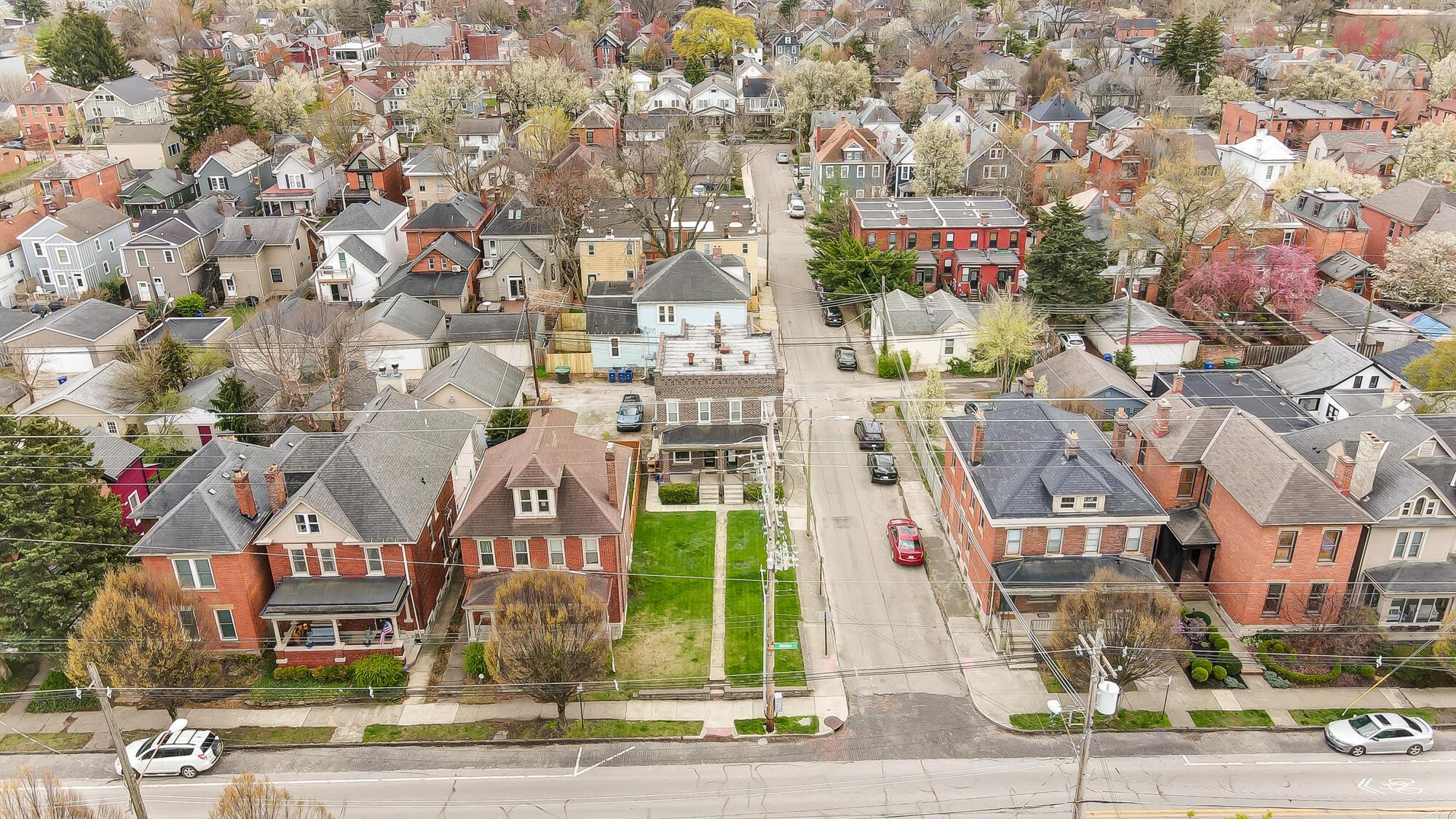 313-315 E Whittier Street