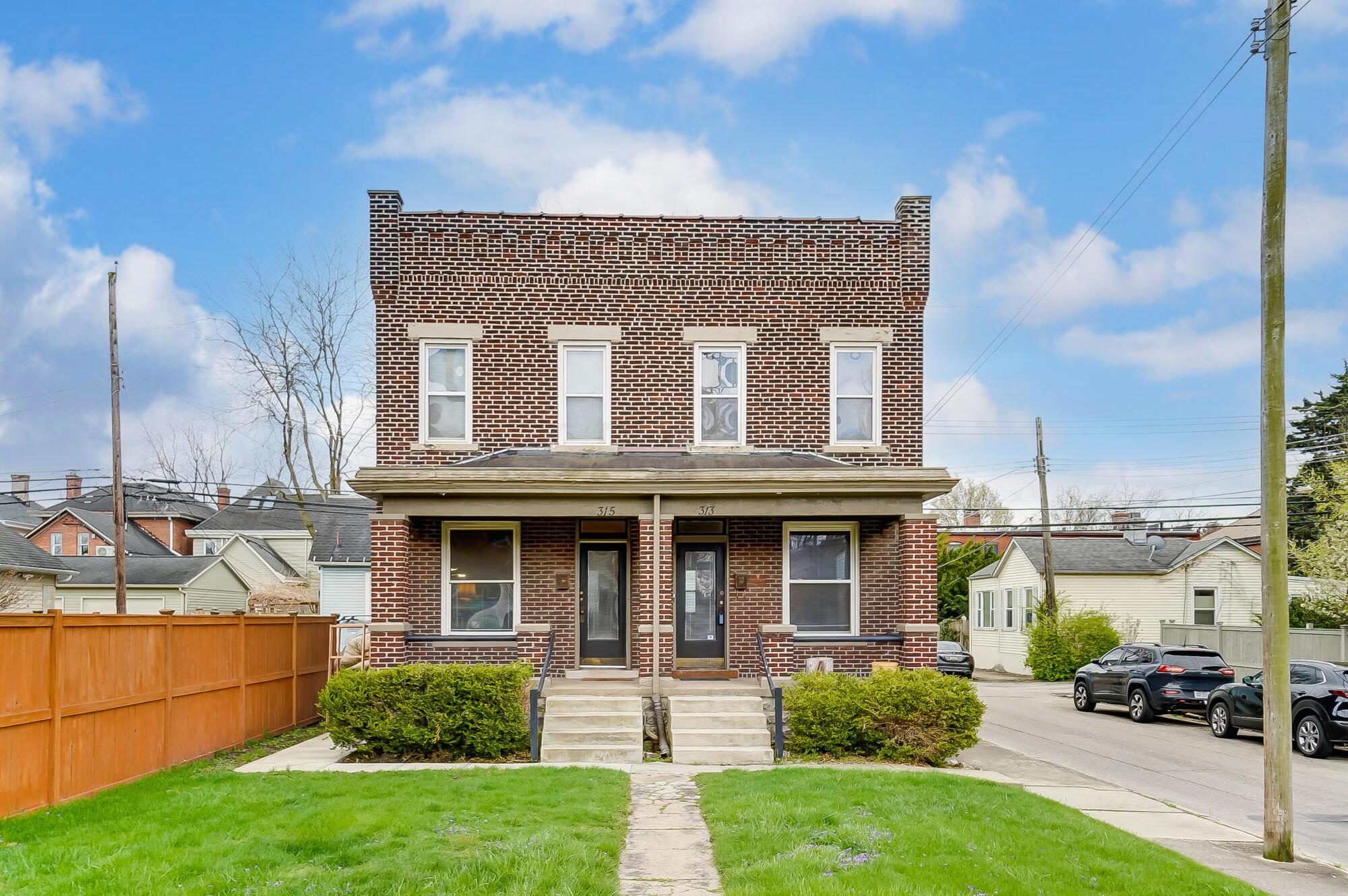 313-315 E Whittier Street