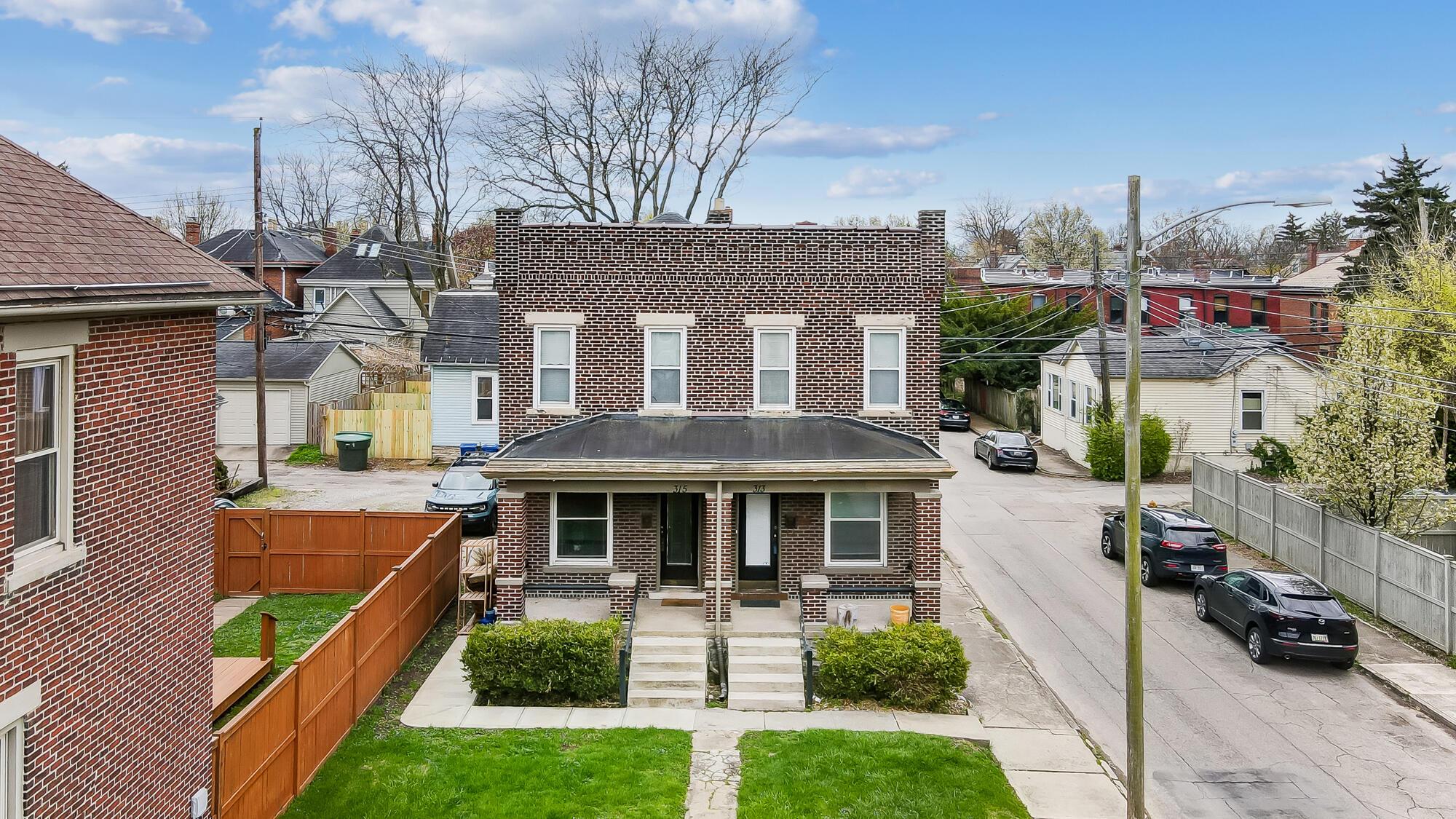 313-315 E Whittier Street