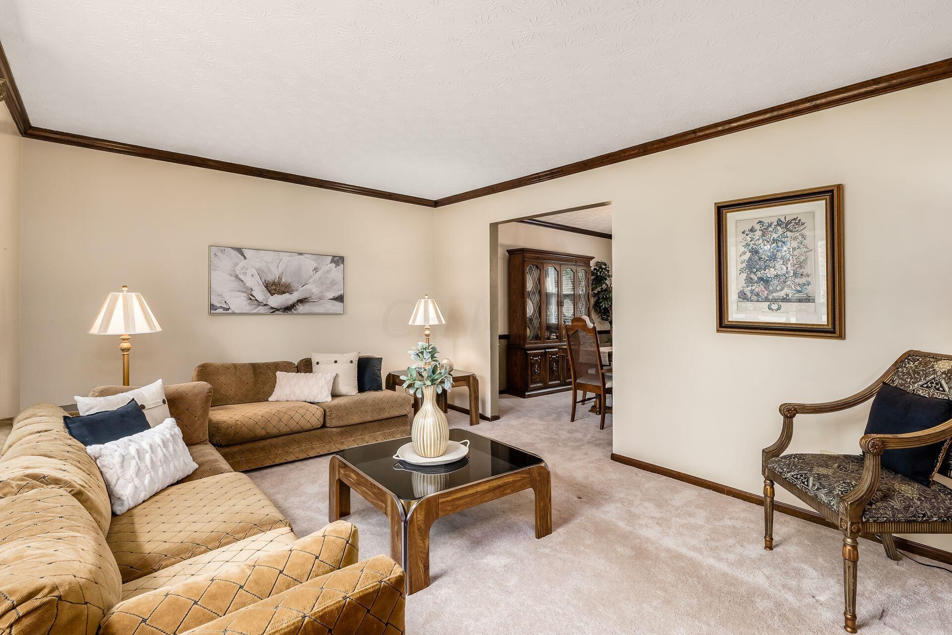 5427 Dinglebay Court