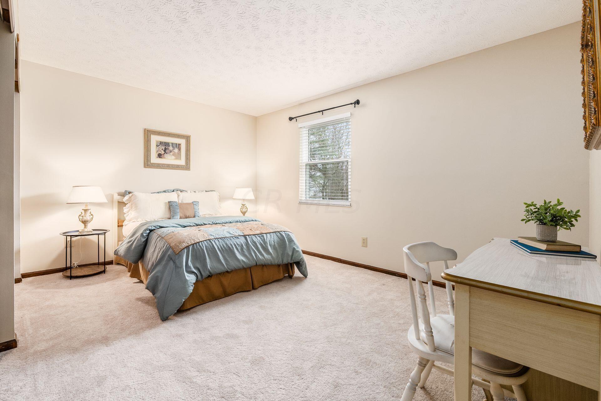 5427 Dinglebay Court
