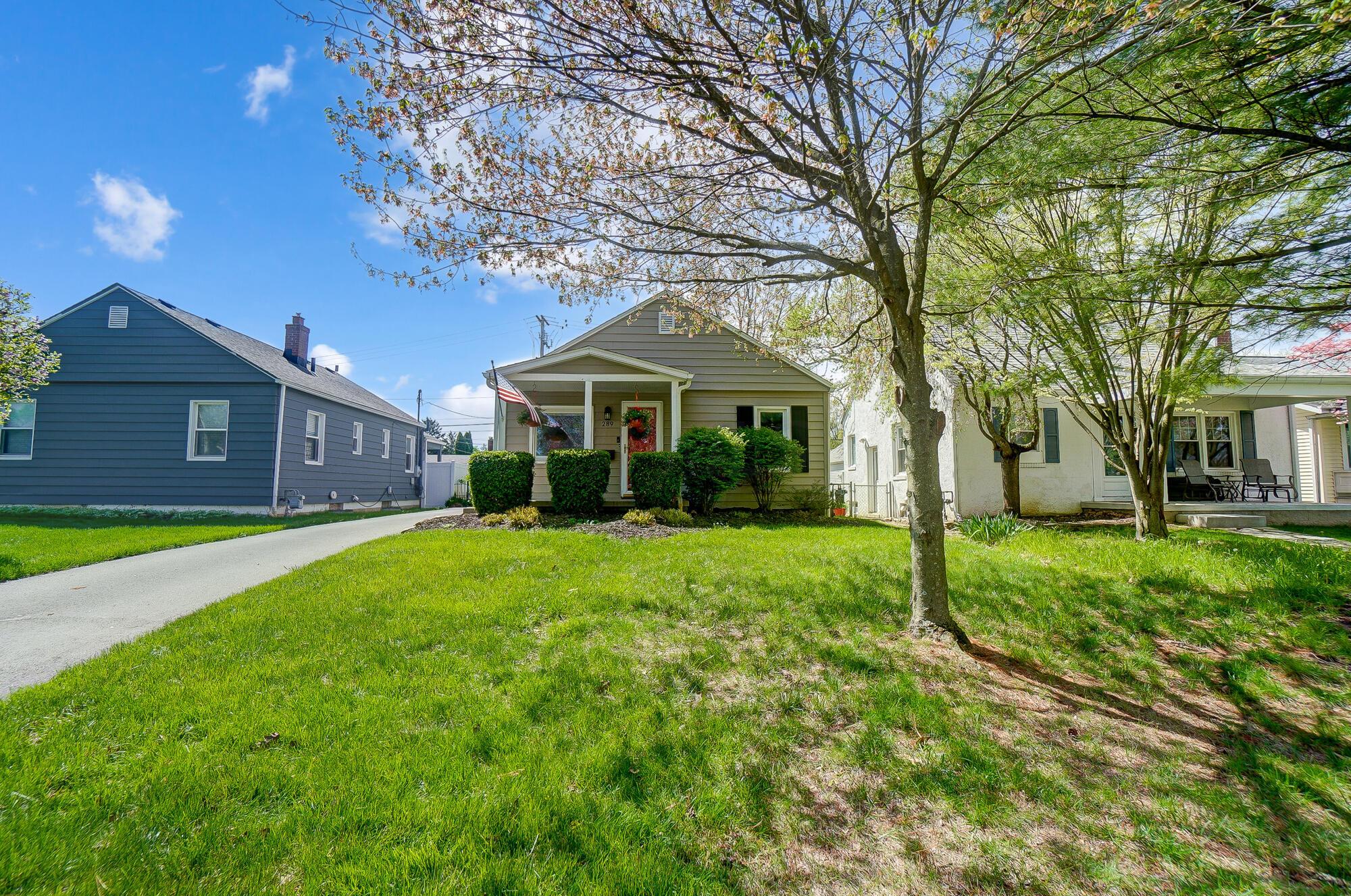 289 E Royal Forest Boulevard