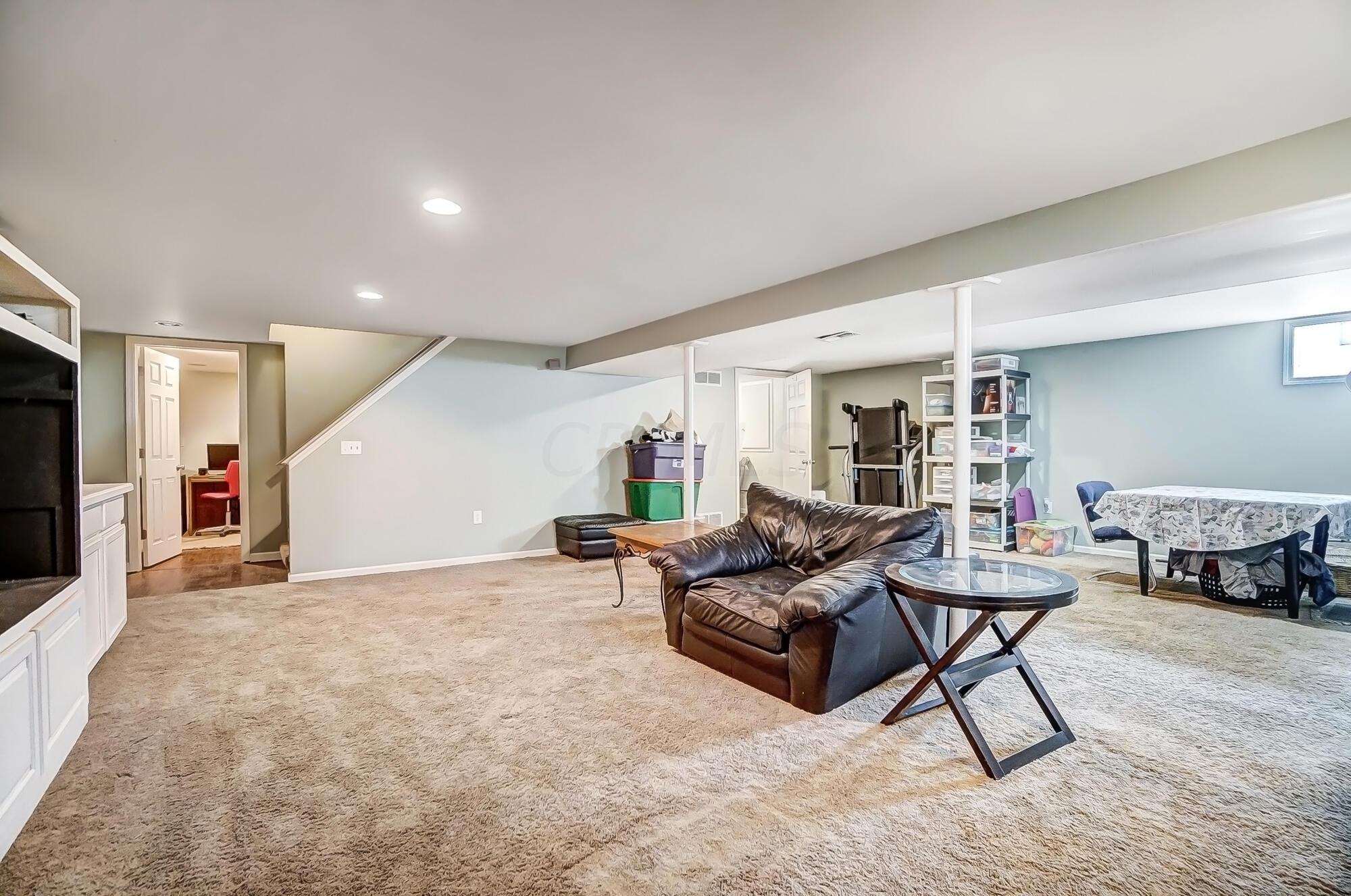 6339 Valley Stream Drive