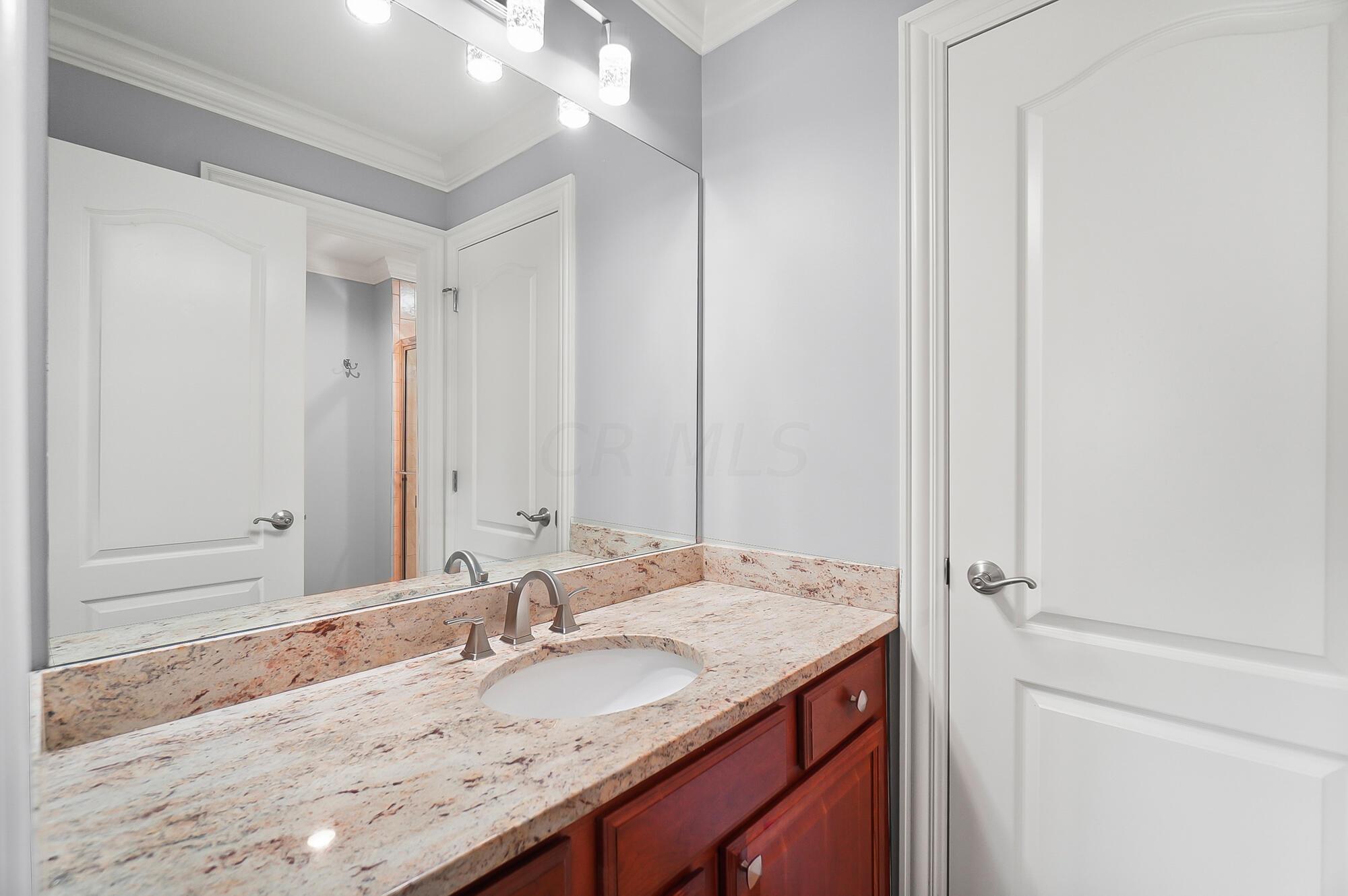 6090 Quin Abbey Court W