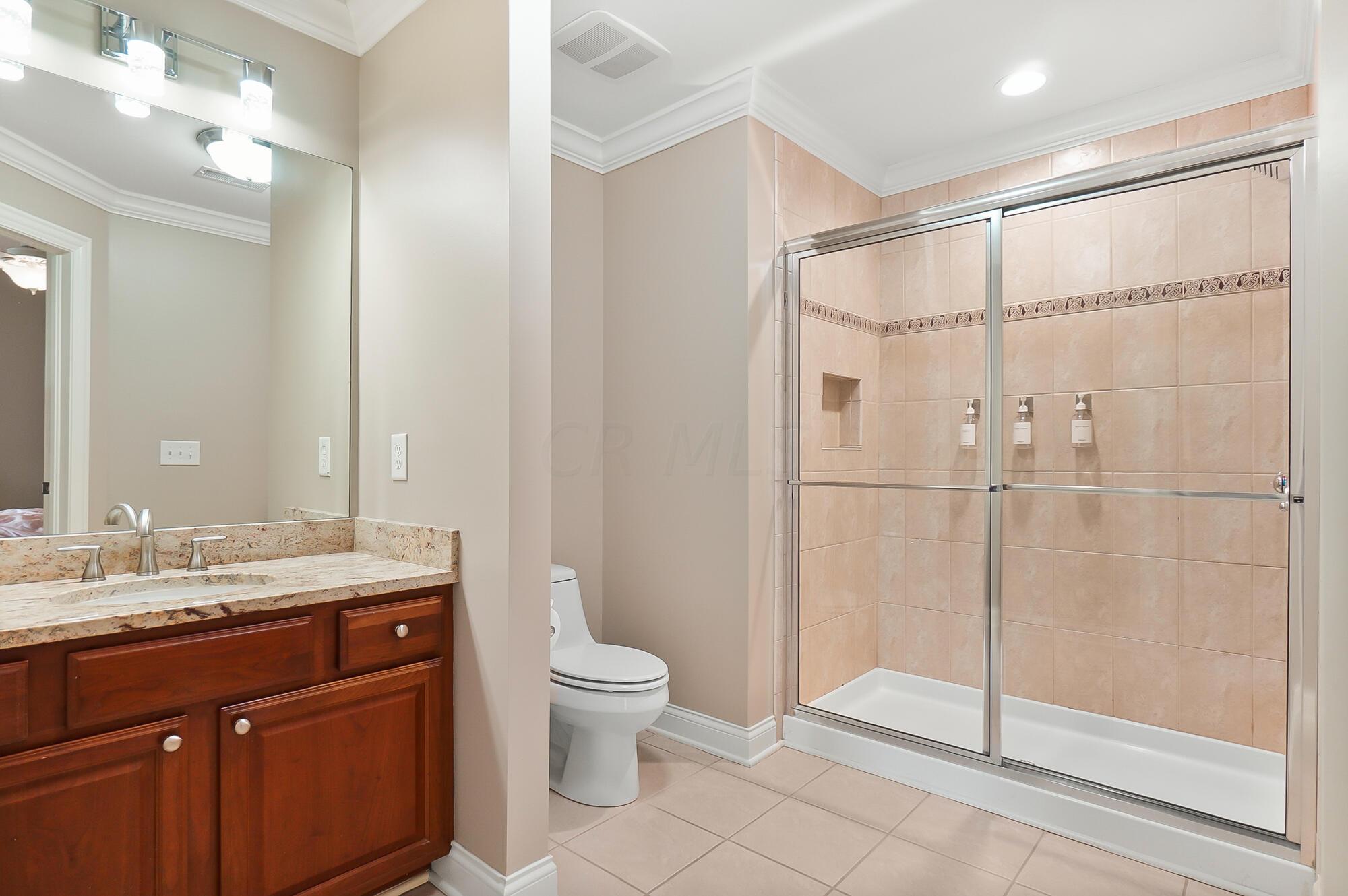 6090 Quin Abbey Court W