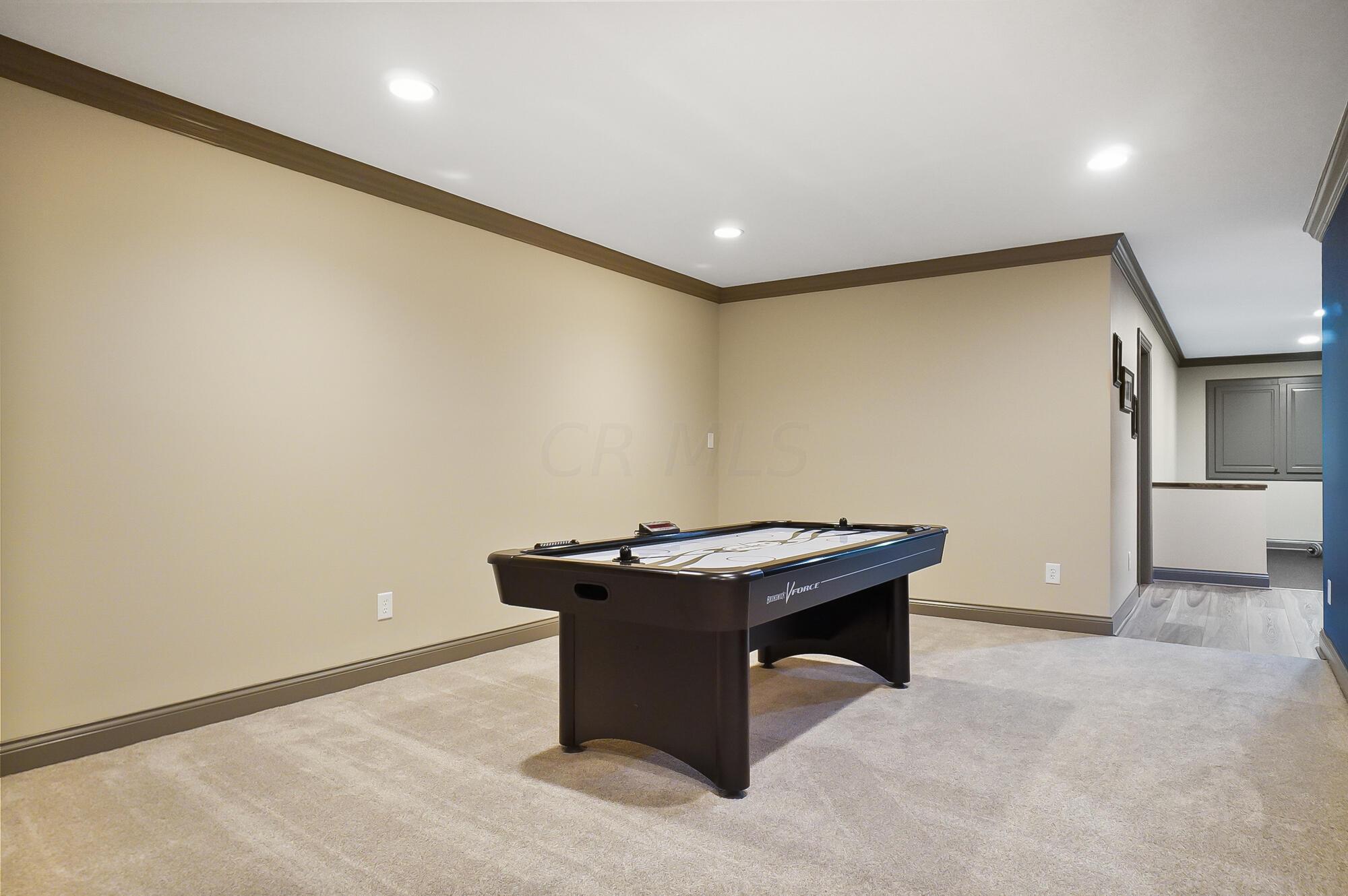 6090 Quin Abbey Court W