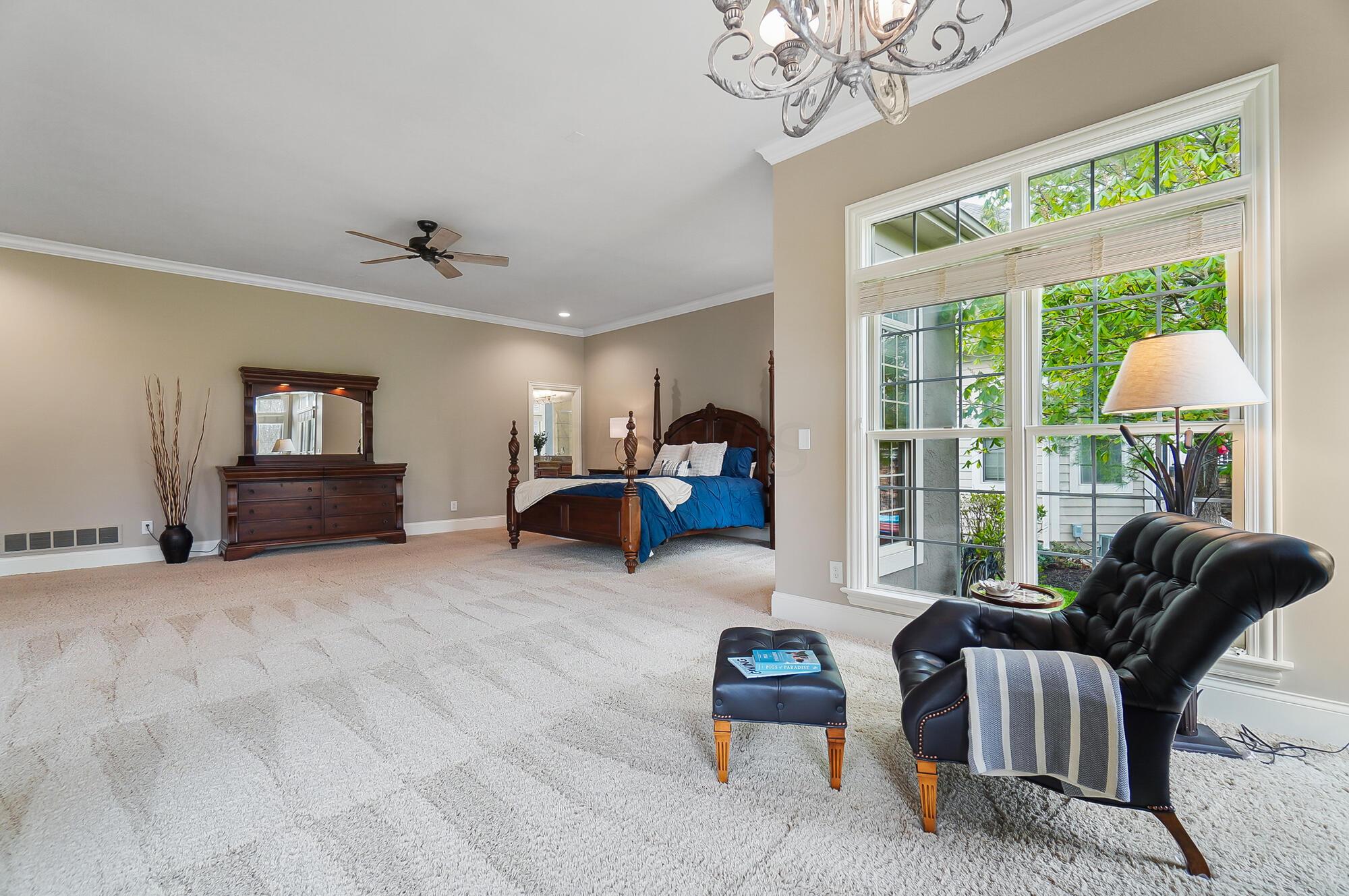 6090 Quin Abbey Court W