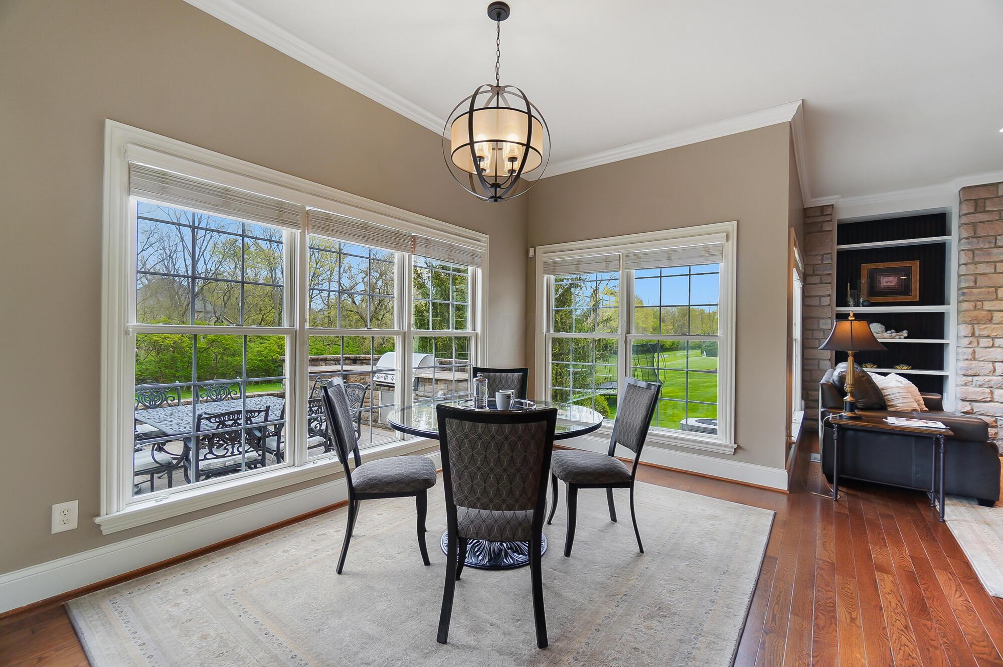 6090 Quin Abbey Court W
