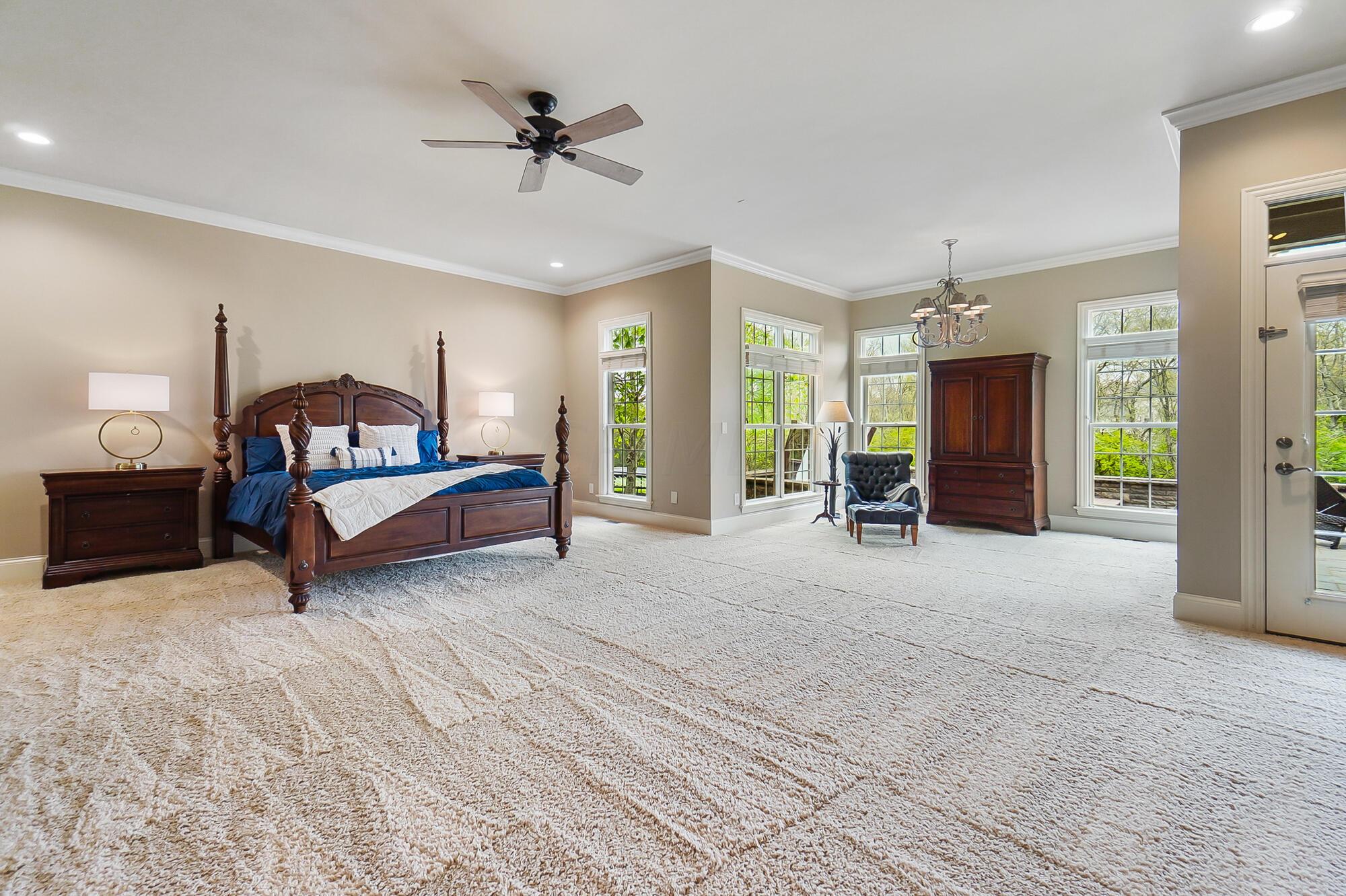 6090 Quin Abbey Court W