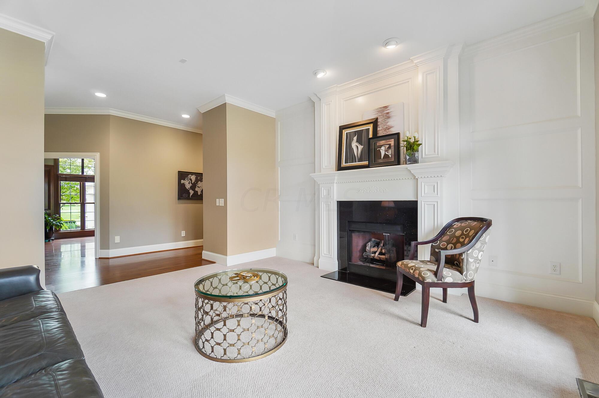 6090 Quin Abbey Court W