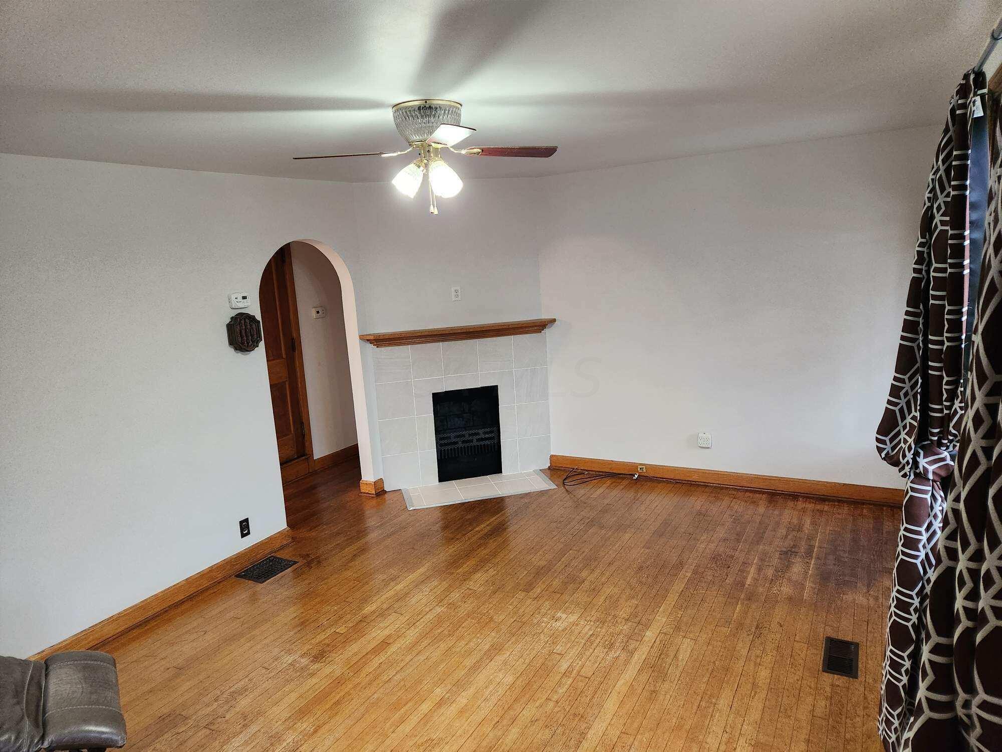 445 S 10th Street