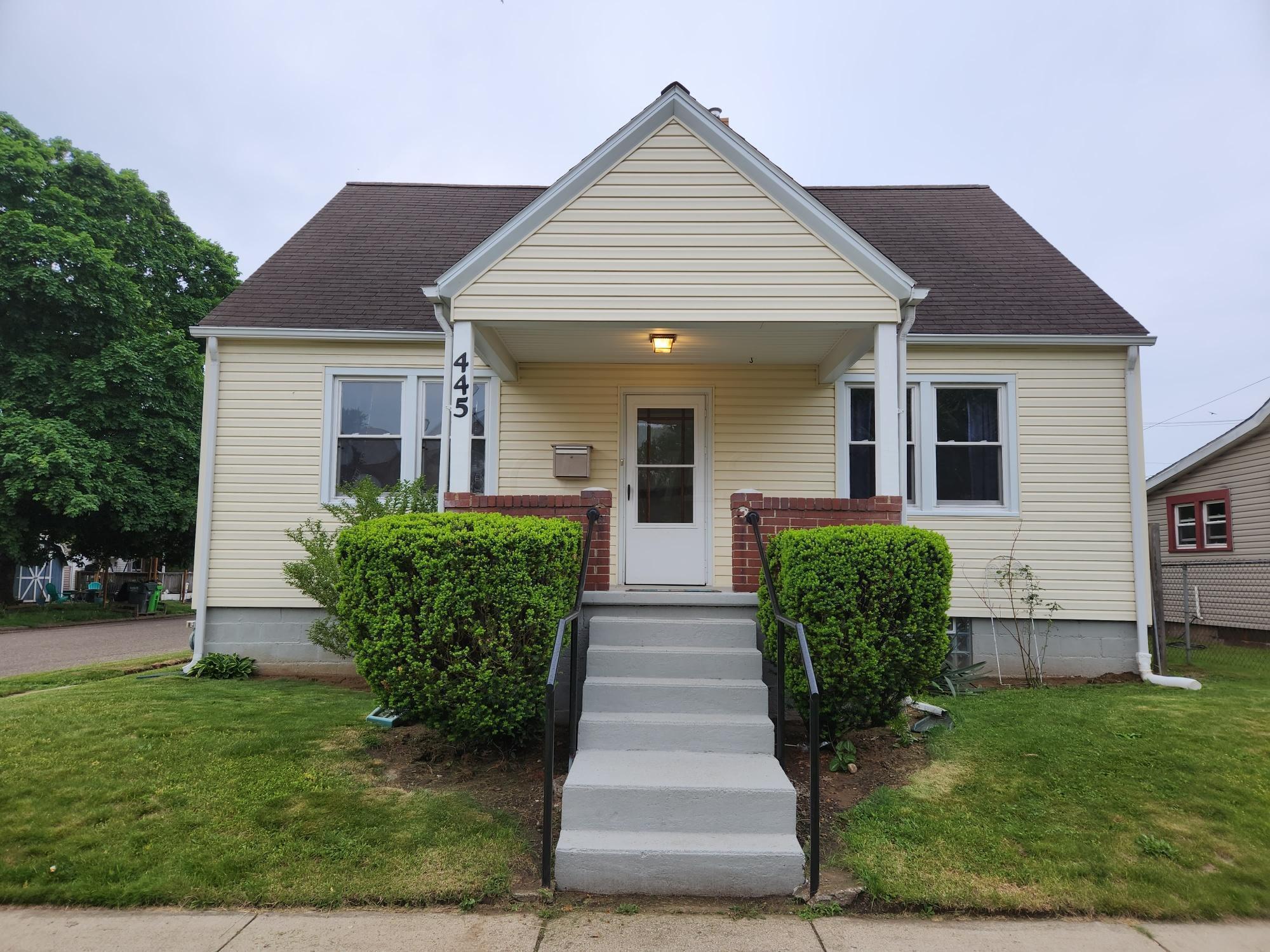 445 S 10th Street