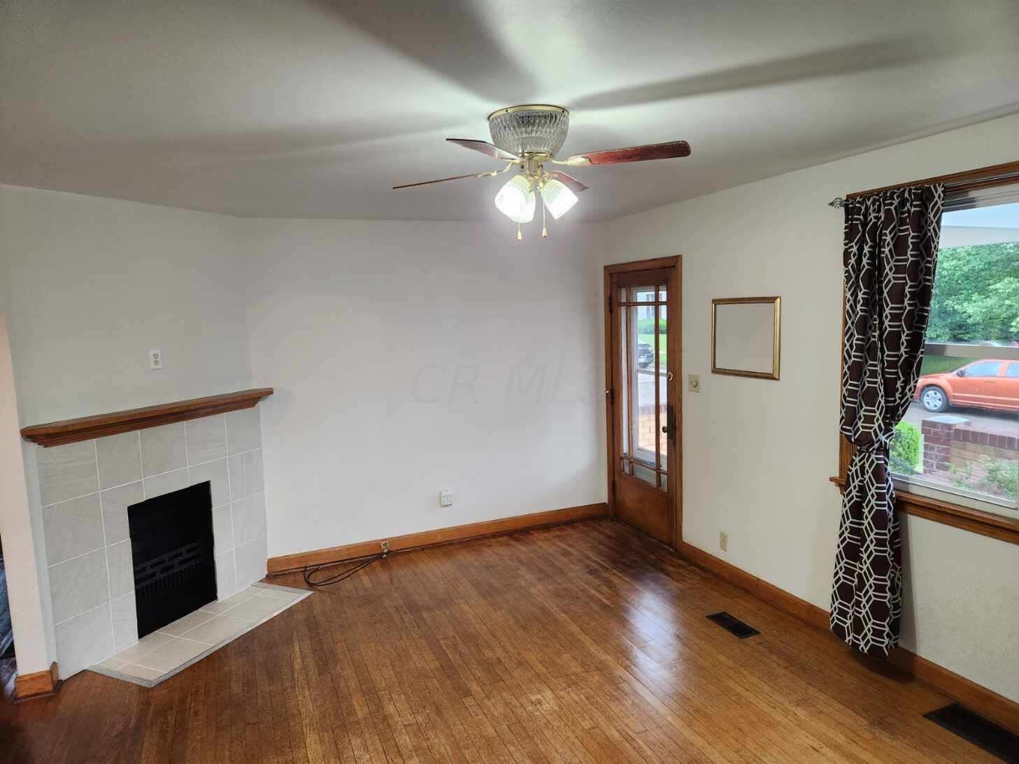445 S 10th Street