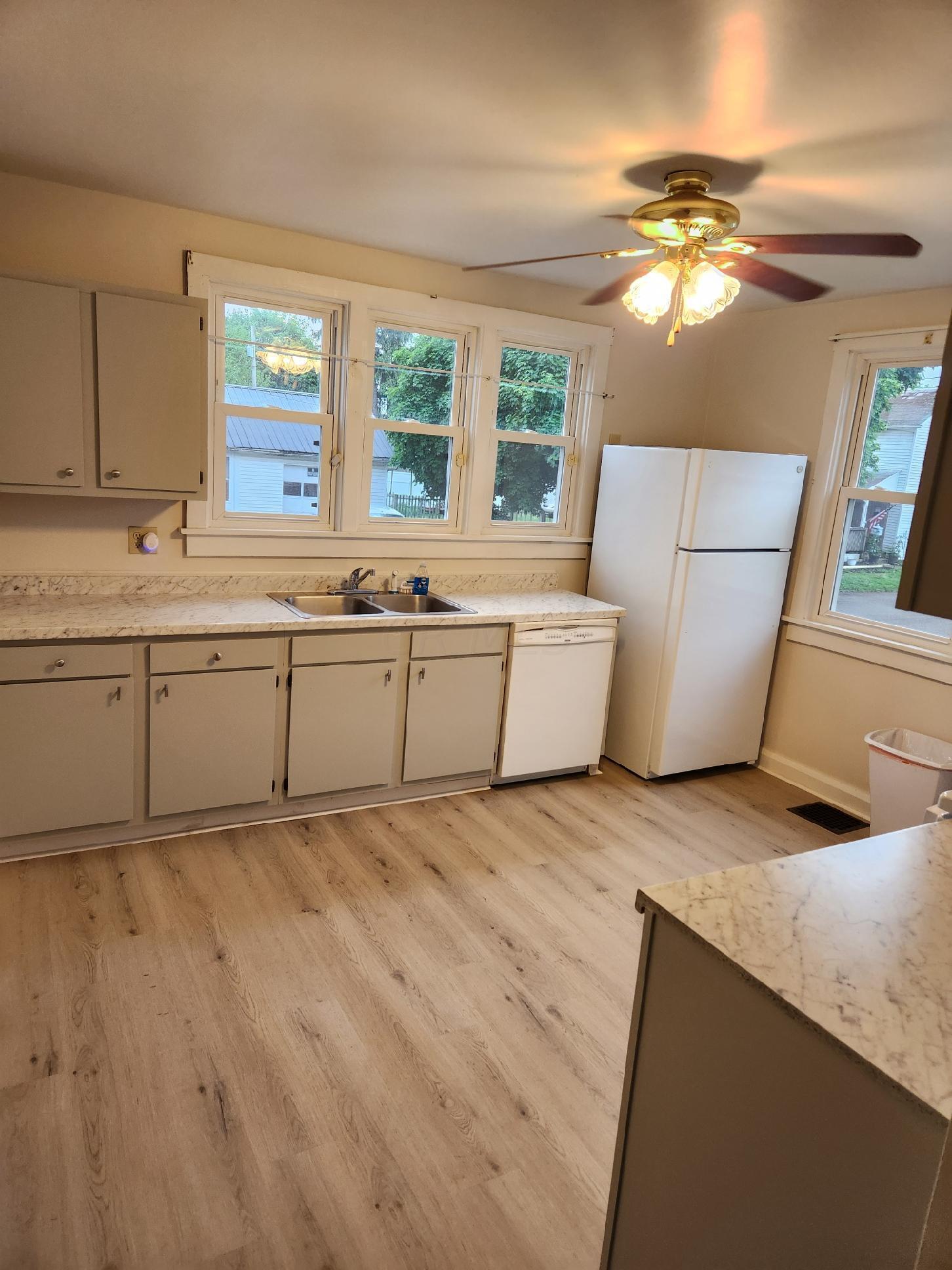 445 S 10th Street