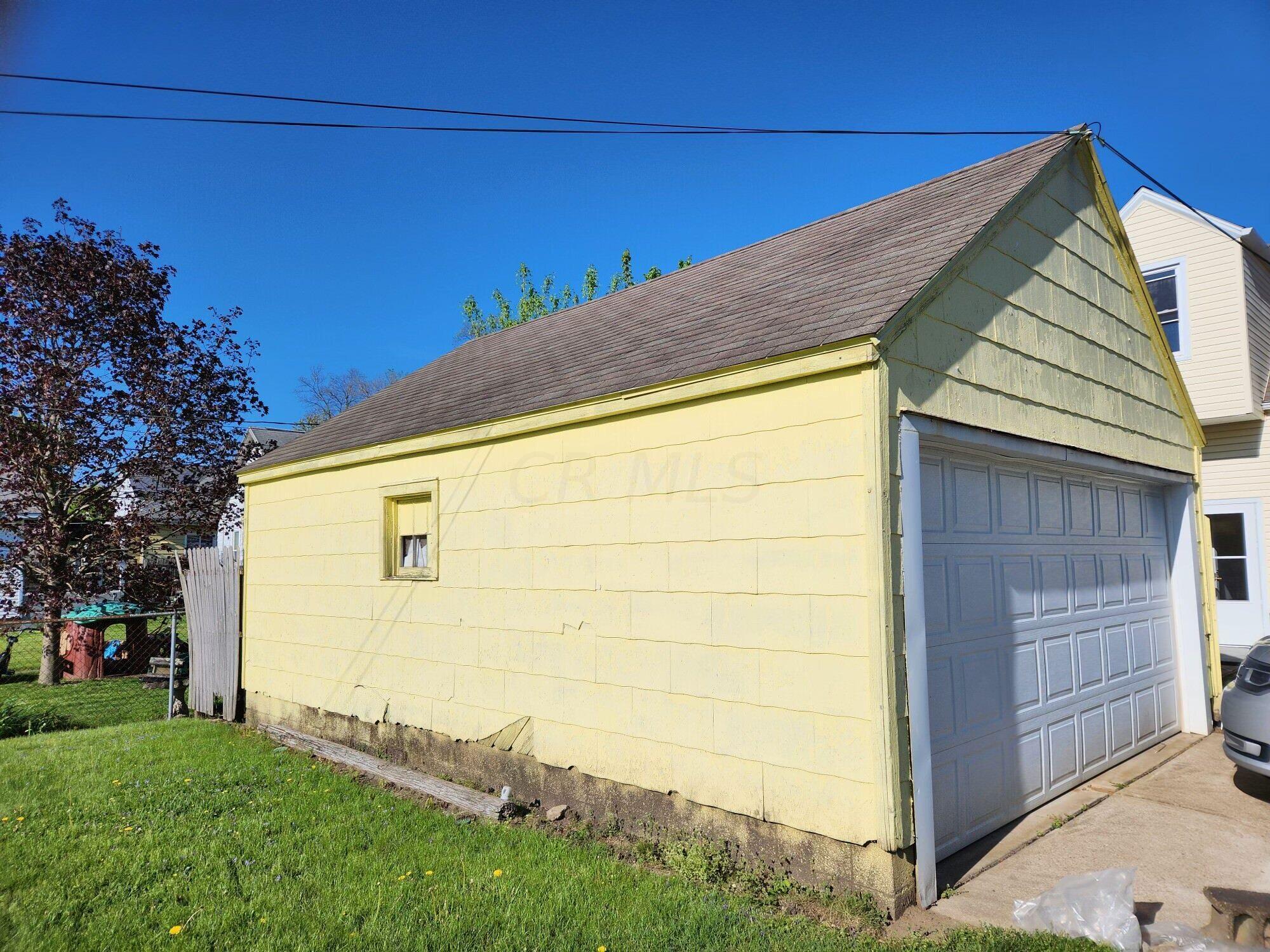 445 S 10th Street