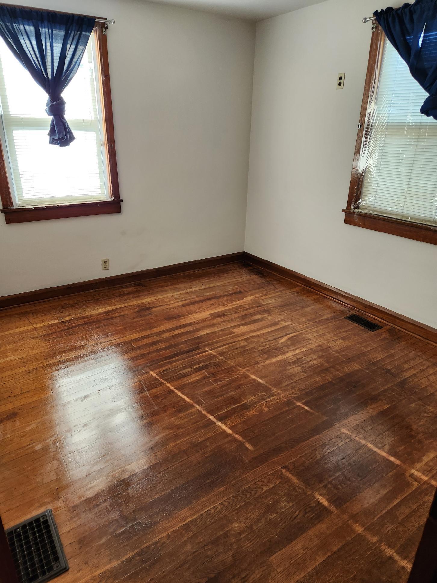 445 S 10th Street