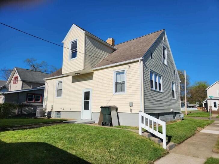 445 S 10th Street