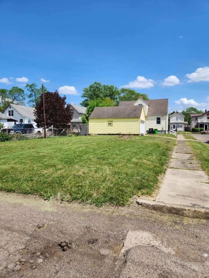 445 S 10th Street