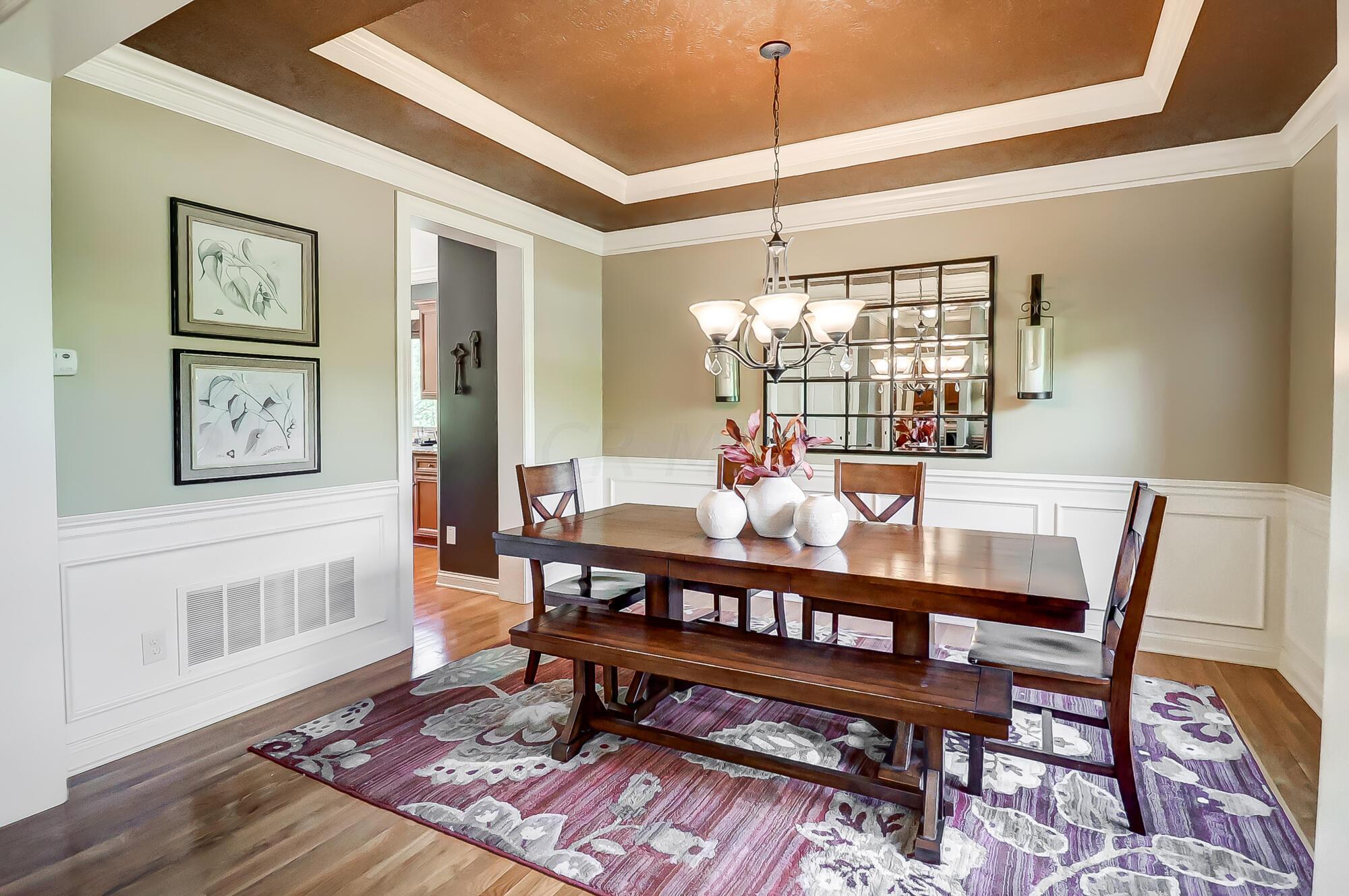 5879 Farmstead Lane