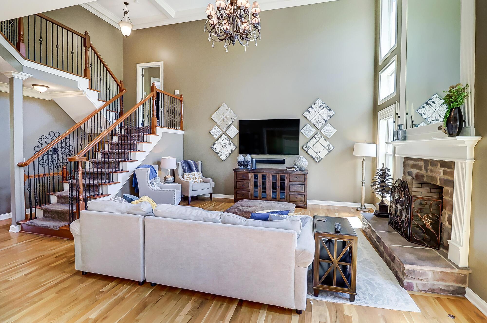5879 Farmstead Lane