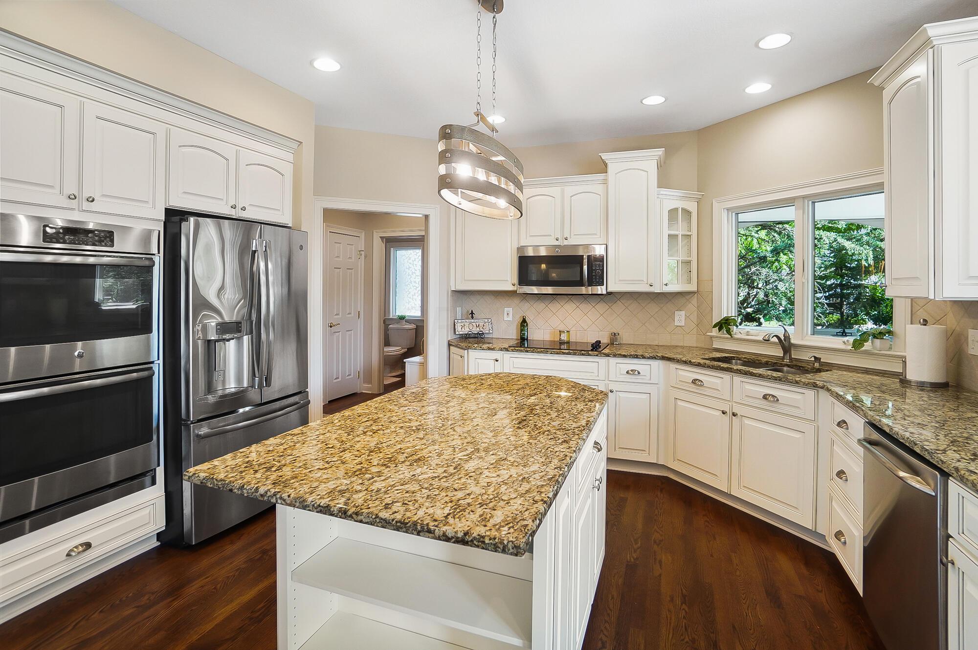 8115 Campbell Lane