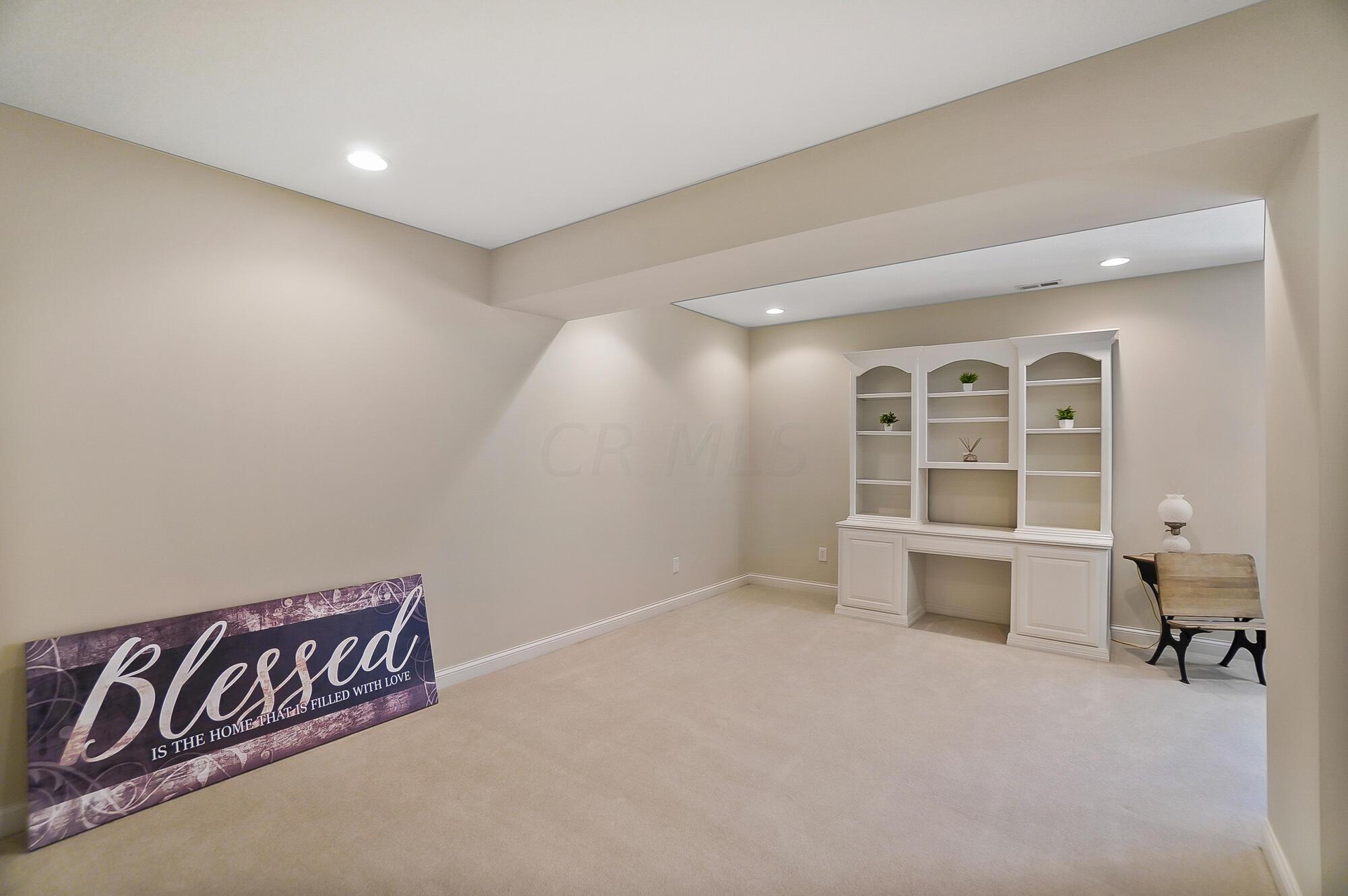 8115 Campbell Lane