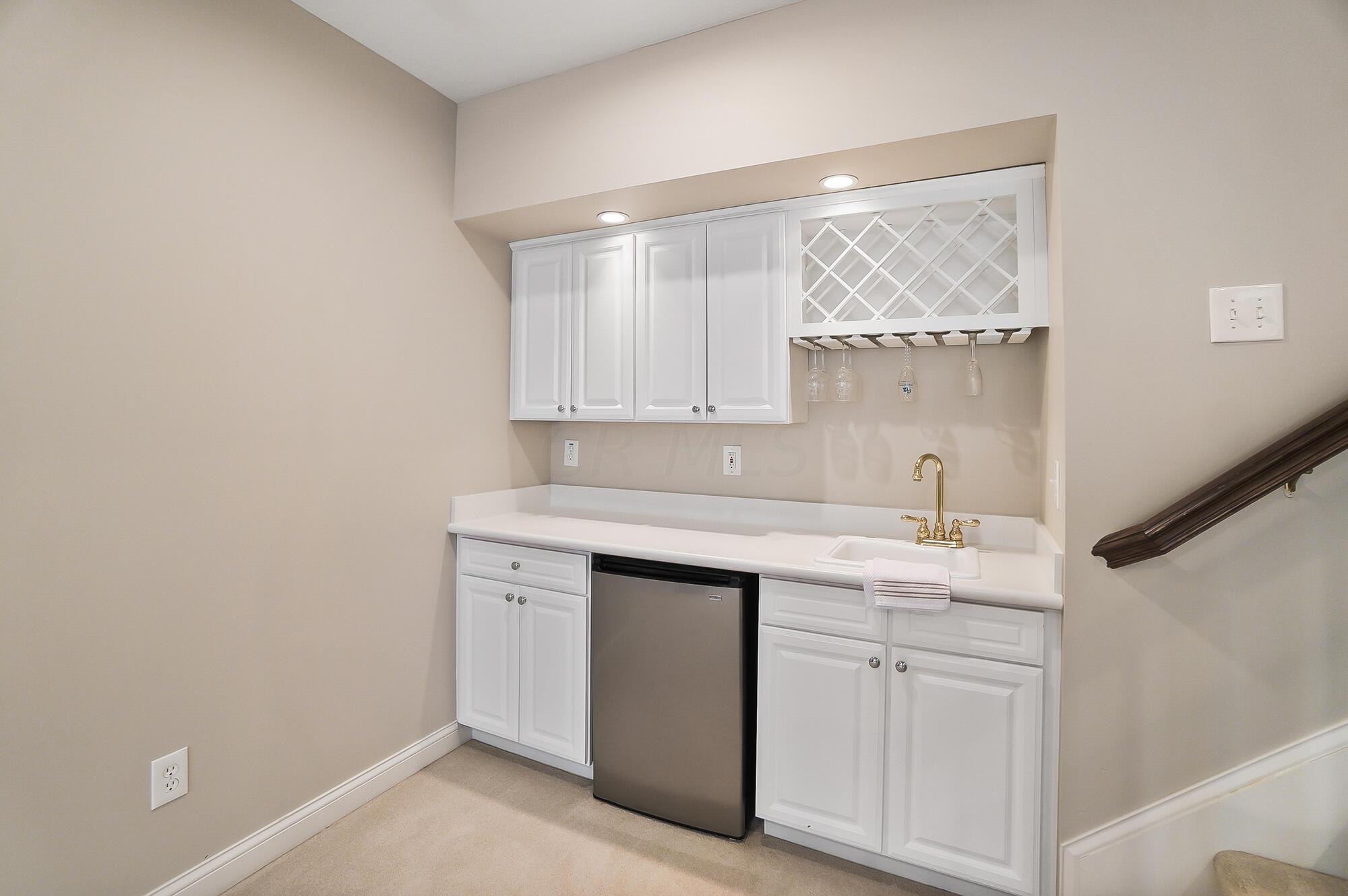 8115 Campbell Lane