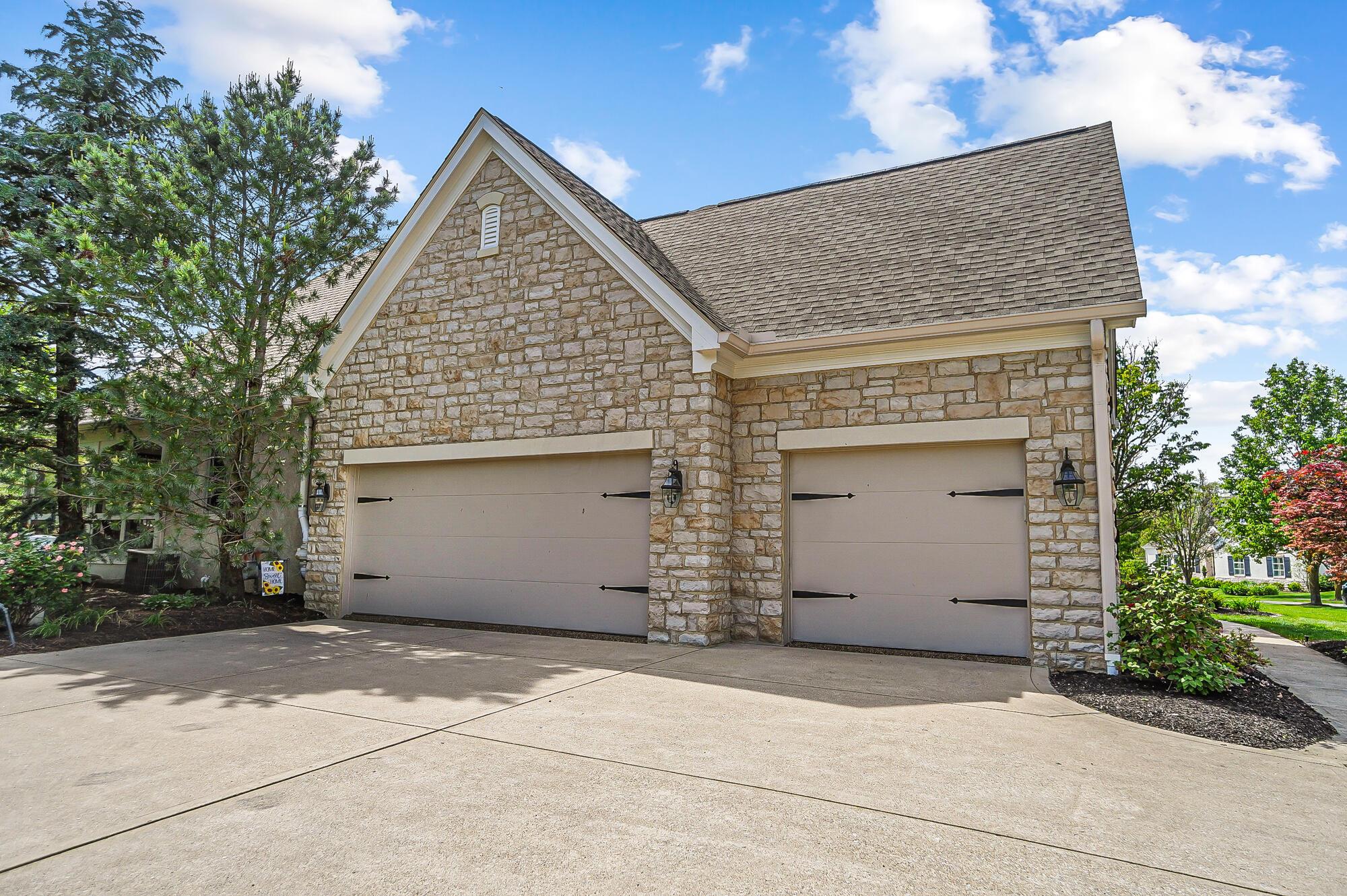 8115 Campbell Lane