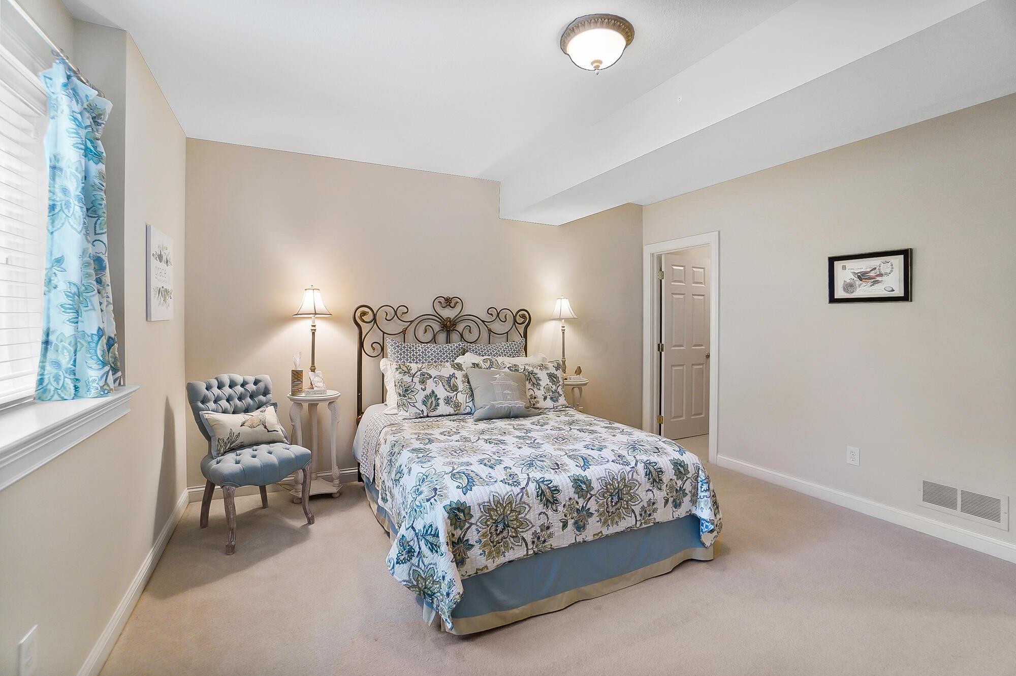8115 Campbell Lane