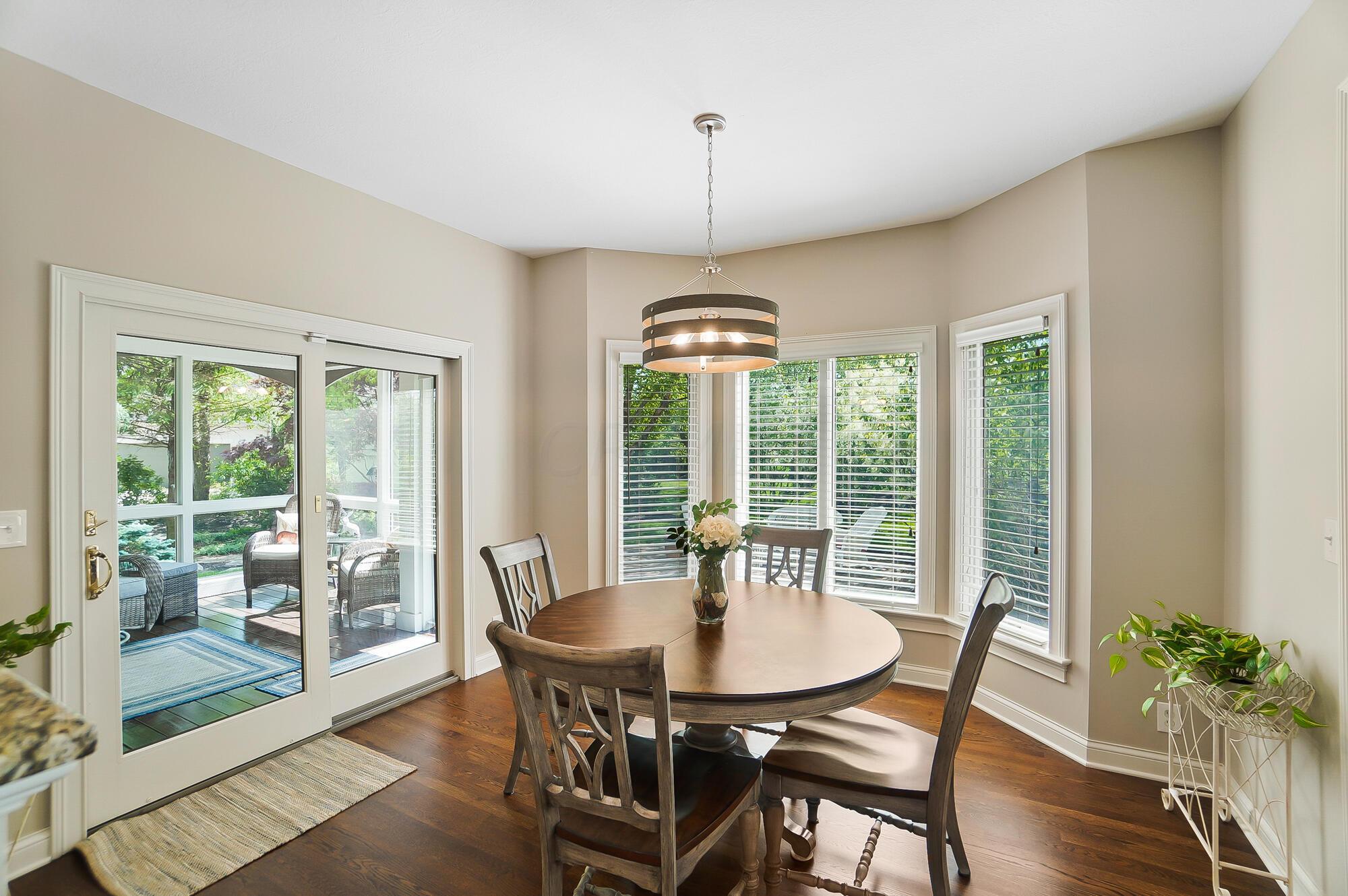 8115 Campbell Lane