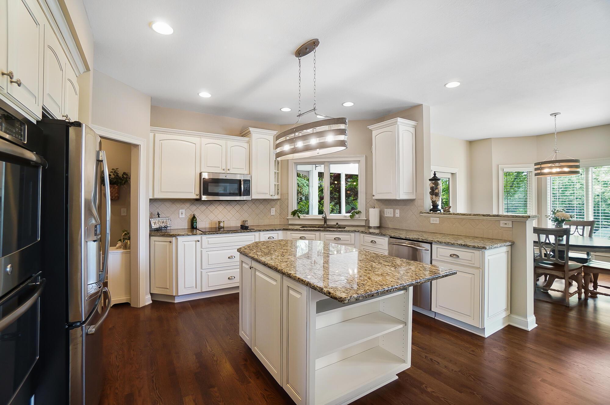 8115 Campbell Lane