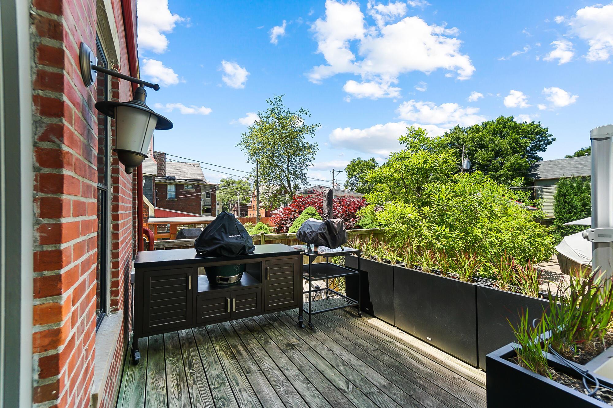 158 Buttles Avenue