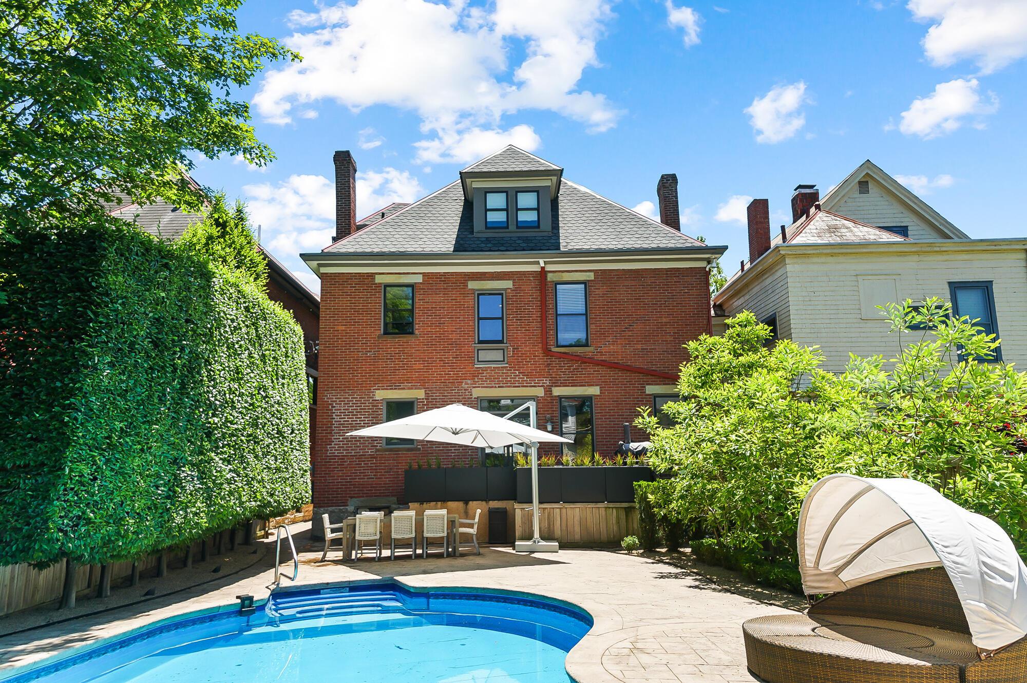 158 Buttles Avenue