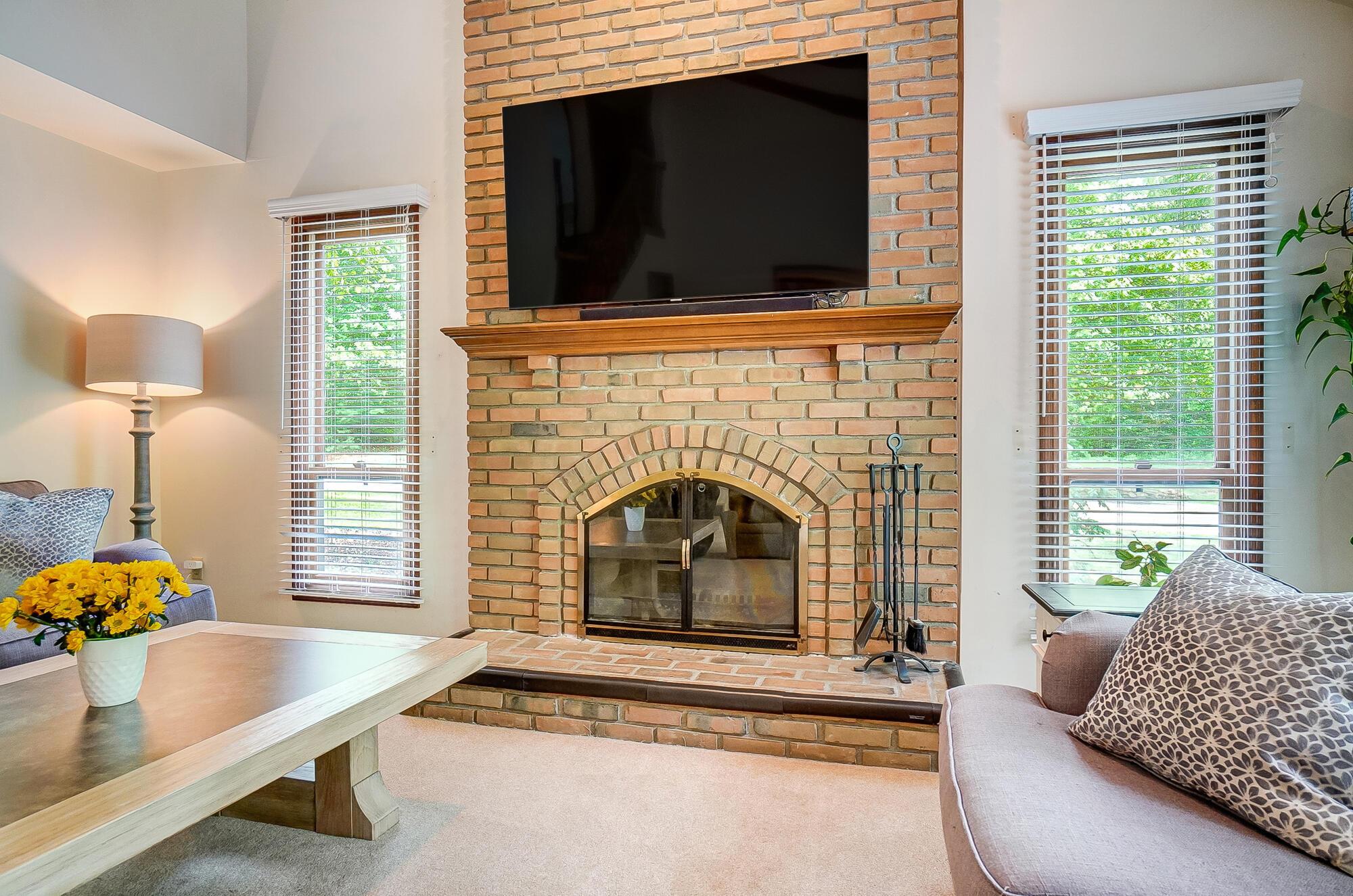 8385 Kirkaldy Court