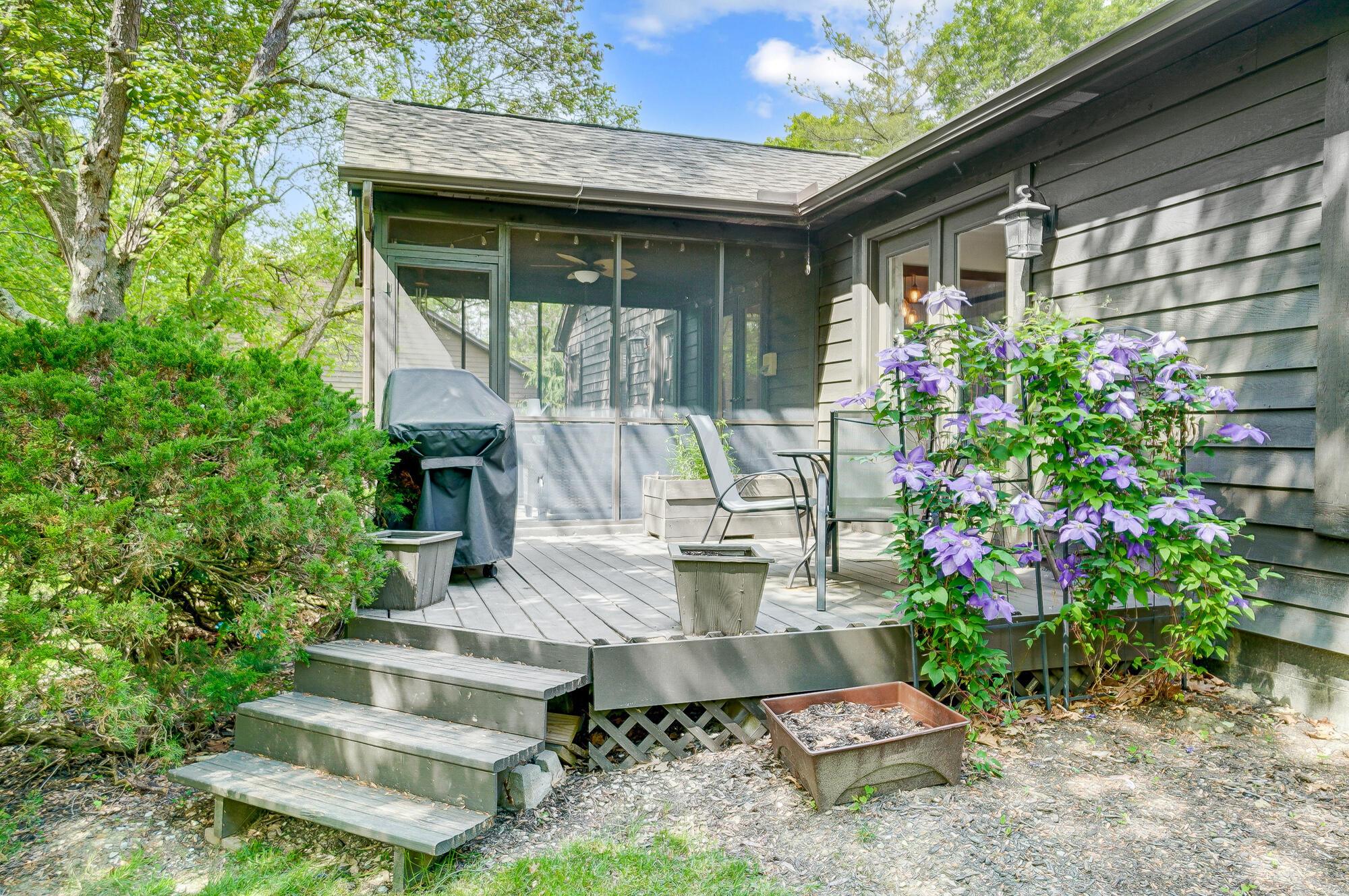 8385 Kirkaldy Court