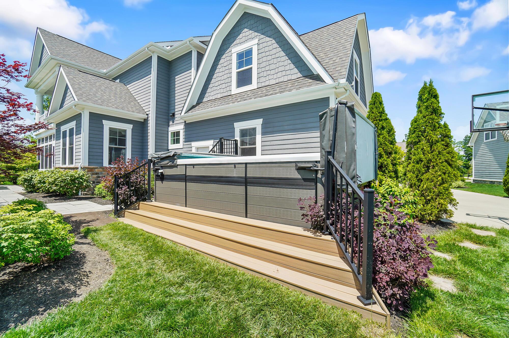 7435 Spruce Court