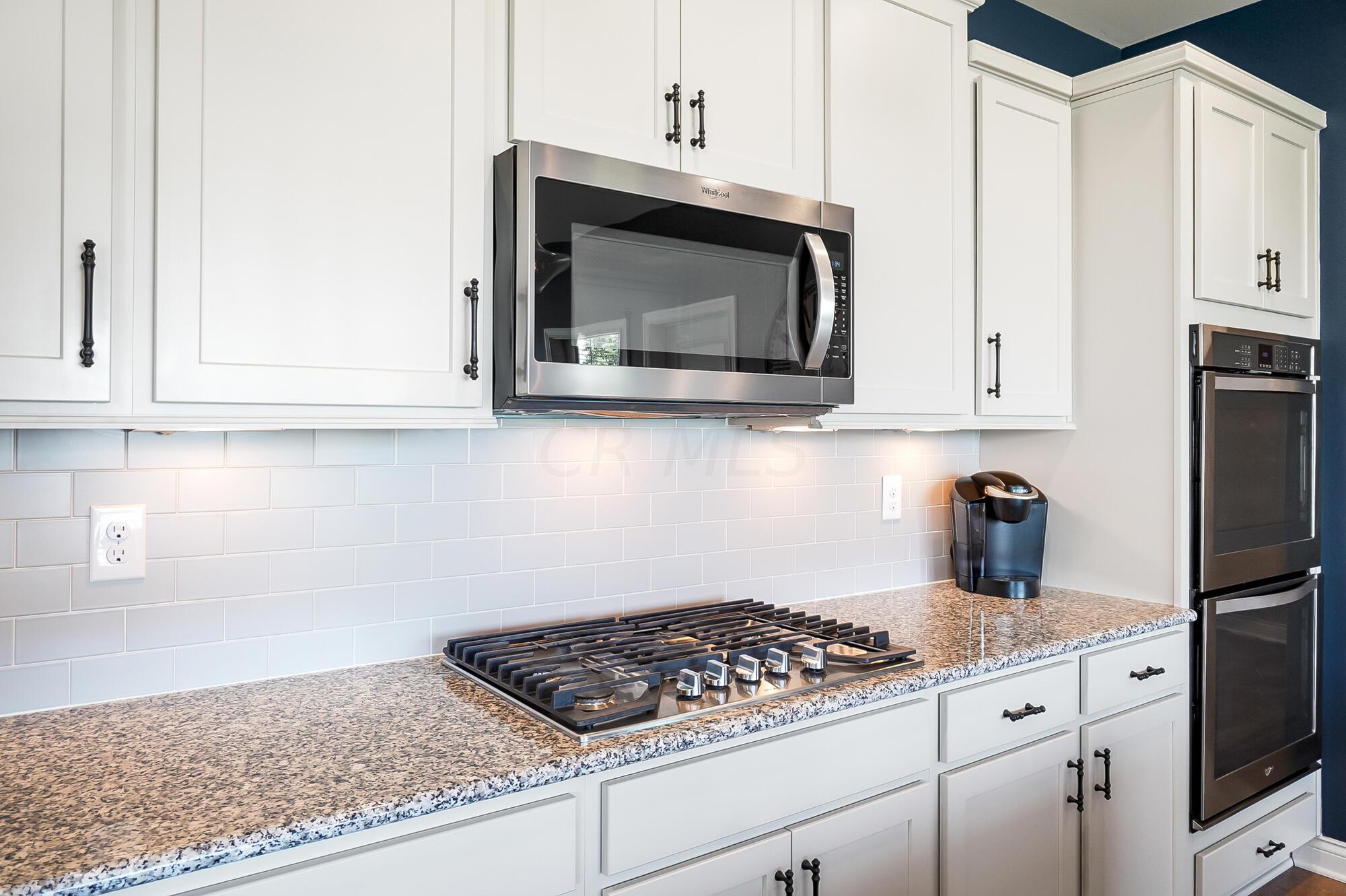 10763 Honeysuckle Way