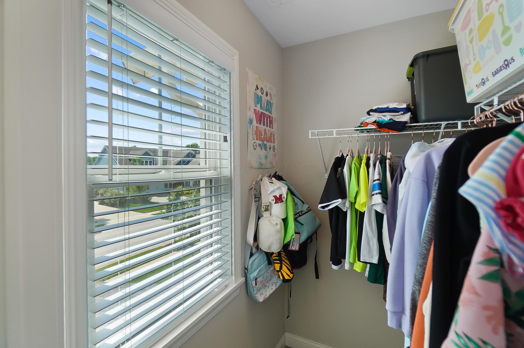 10763 Honeysuckle Way