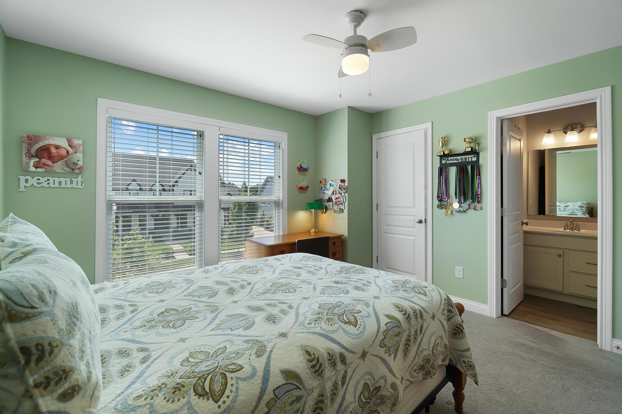 10763 Honeysuckle Way